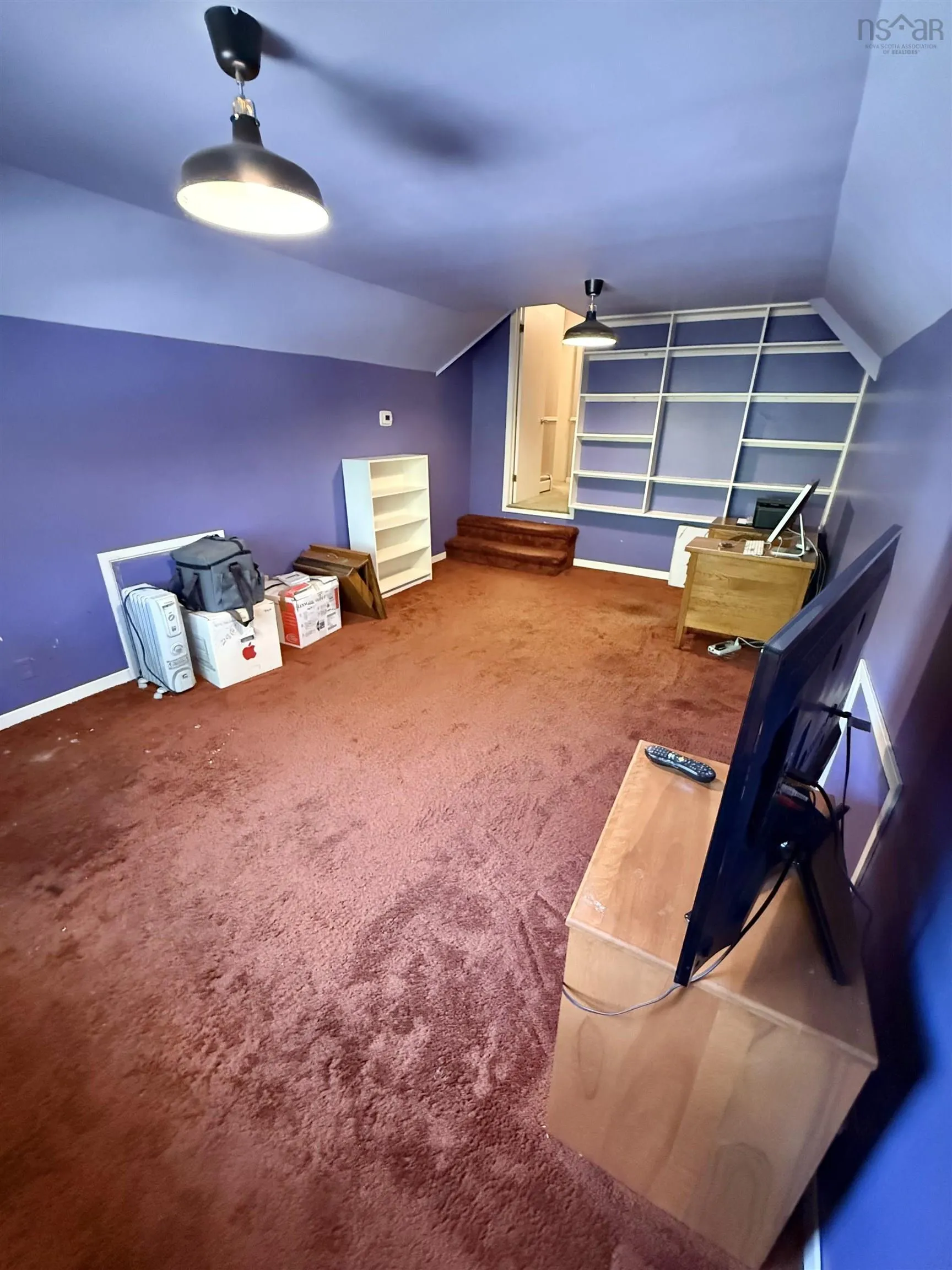6 Duke Street, Bridgewater, NS B4V 1K4, 4 Bedrooms Bedrooms, ,4 BathroomsBathrooms,Residential,For Sale,Duke,202520077