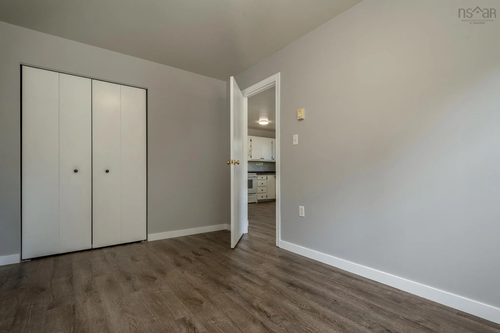 1006/1008 Dakota Lane, Greenwood, NS B0P 1N0, 4 Bedrooms Bedrooms, ,Residential Income,For Sale,Dakota,202519858