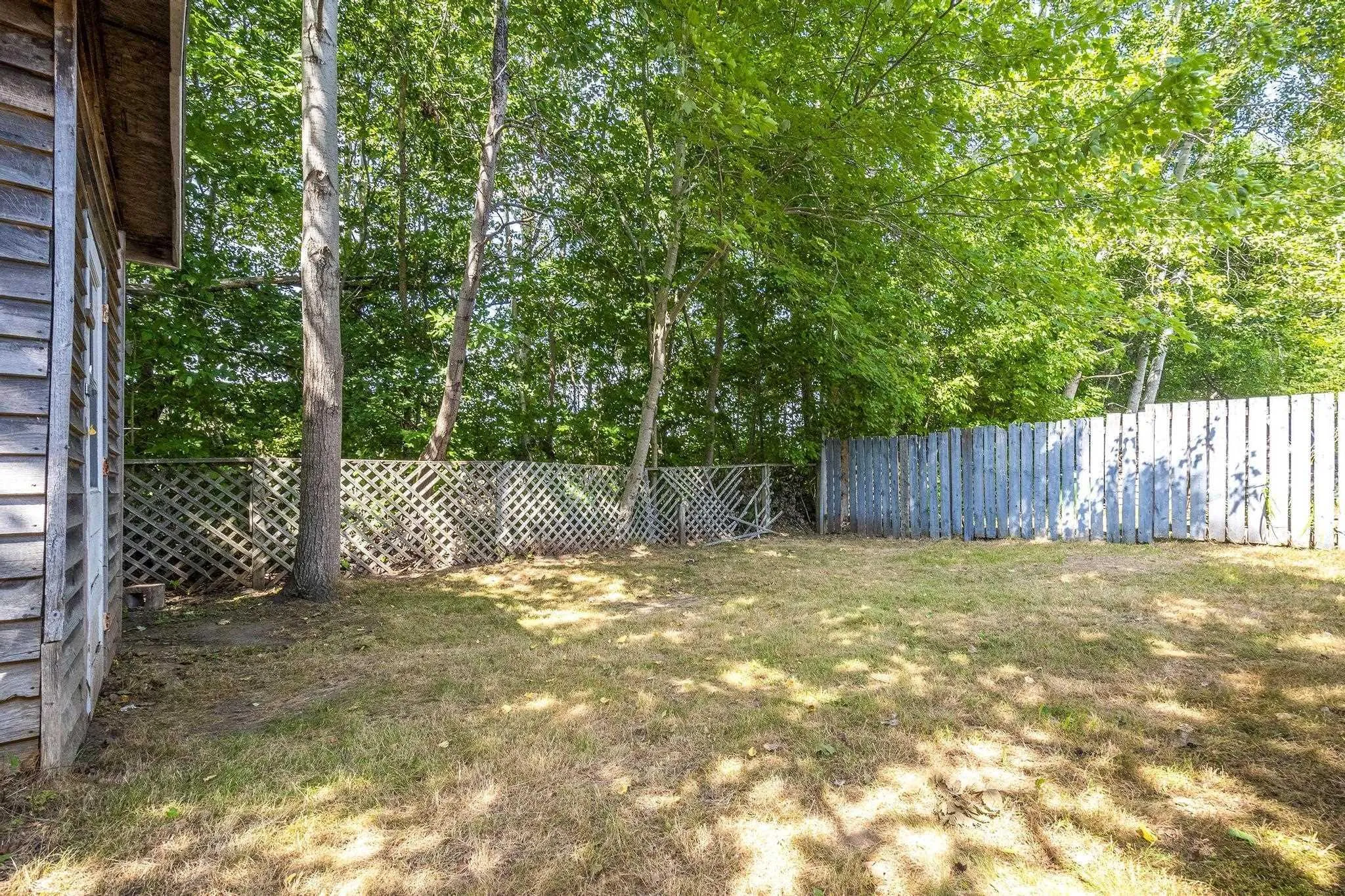 1006/1008 Dakota Lane, Greenwood, NS B0P 1N0, 4 Bedrooms Bedrooms, ,Residential Income,For Sale,Dakota,202519858