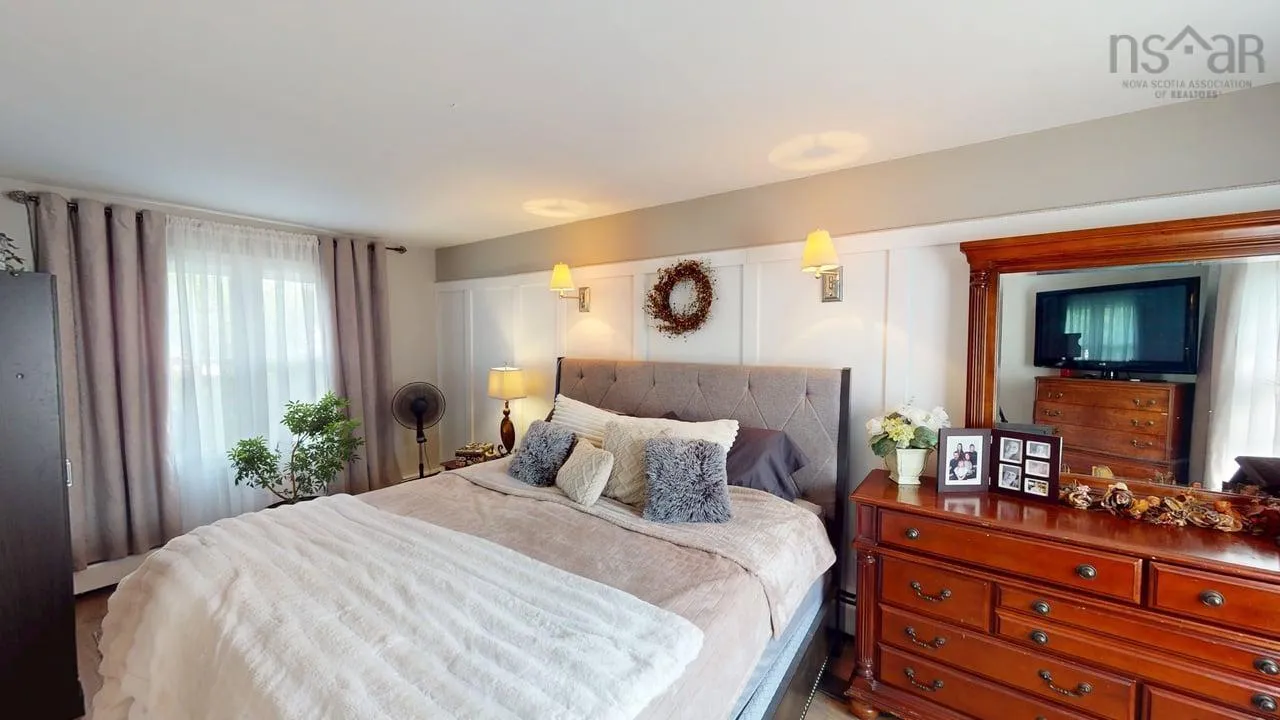 526 Nelson Street, New Glasgow, NS B2H 3C7, 4 Bedrooms Bedrooms, ,2 BathroomsBathrooms,Residential,For Sale,Nelson,202519377