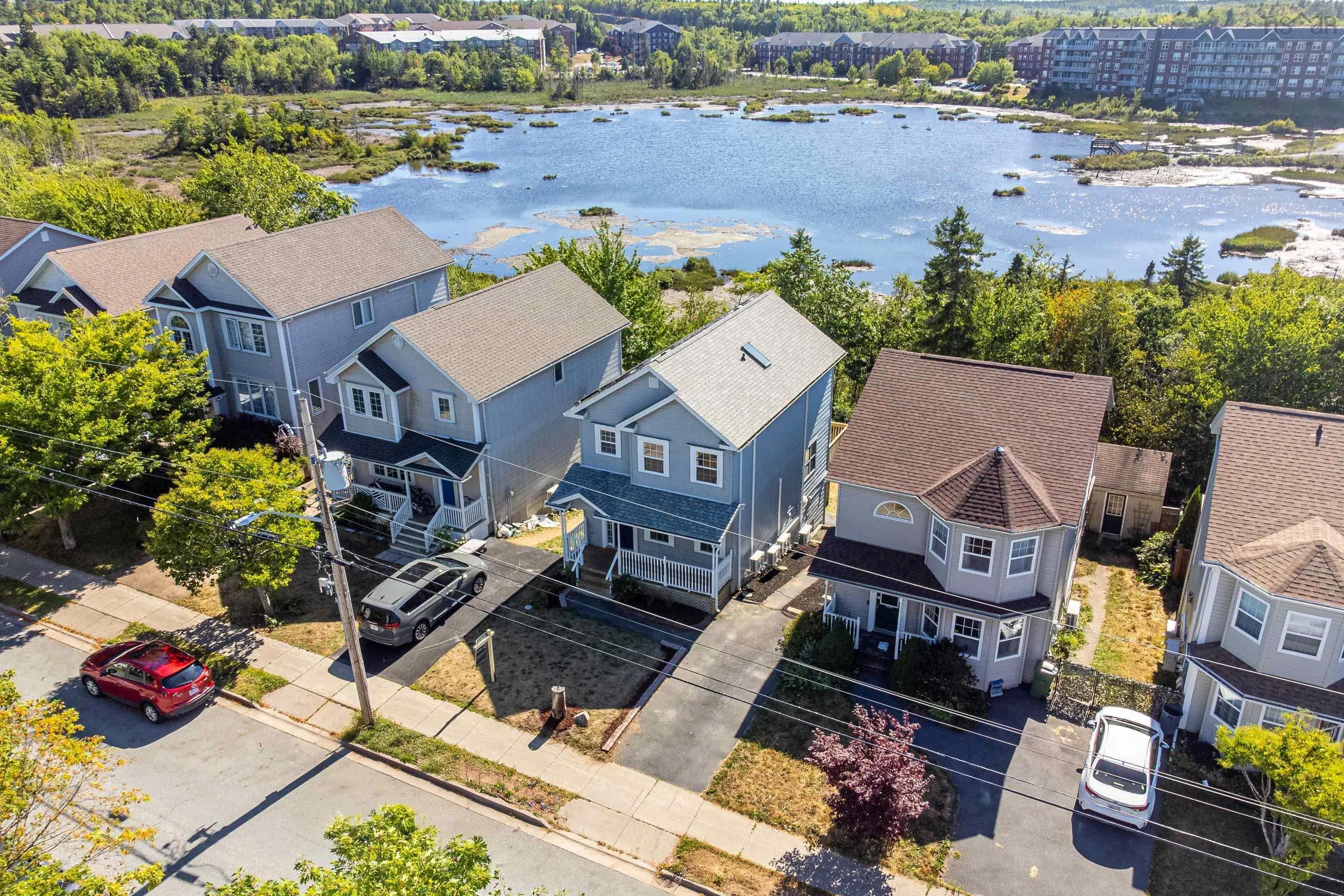 73 Red Fern Terrace, Halifax, NS B3S 1K8, 4 Bedrooms Bedrooms, ,4 BathroomsBathrooms,Residential,For Sale,Red Fern,202520785