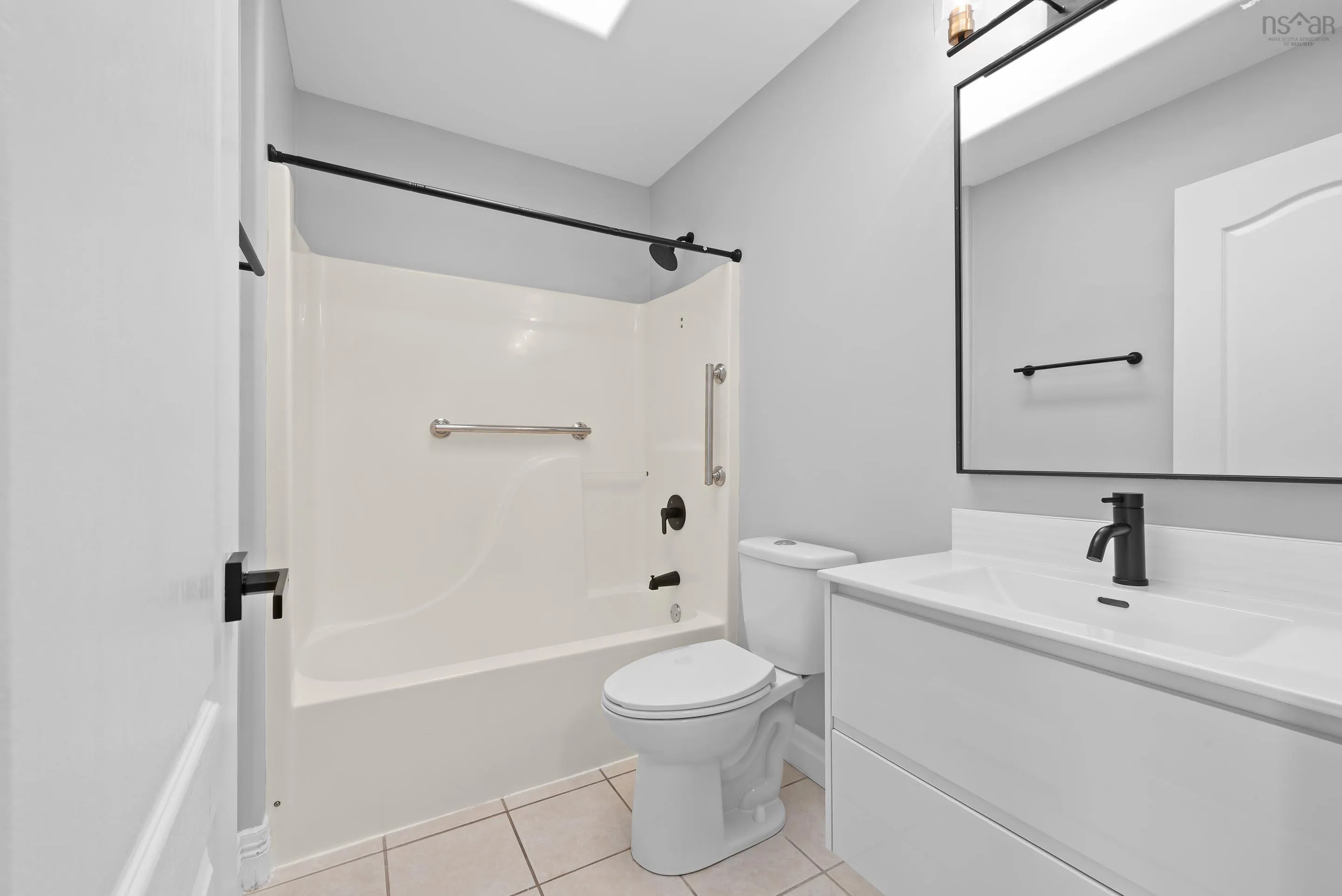73 Red Fern Terrace, Halifax, NS B3S 1K8, 4 Bedrooms Bedrooms, ,4 BathroomsBathrooms,Residential,For Sale,Red Fern,202520785