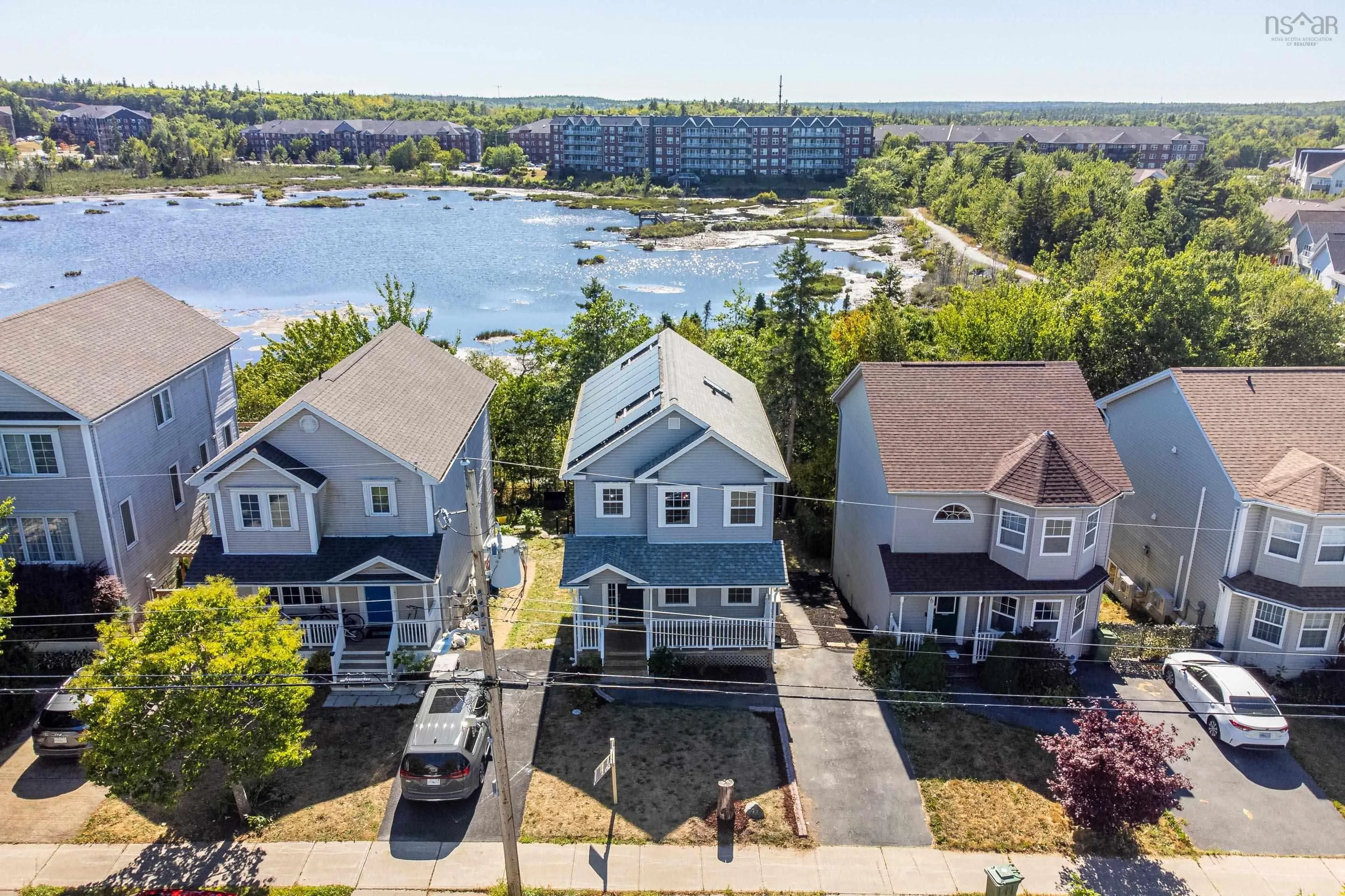 73 Red Fern Terrace, Halifax, NS B3S 1K8, 4 Bedrooms Bedrooms, ,4 BathroomsBathrooms,Residential,For Sale,Red Fern,202520785