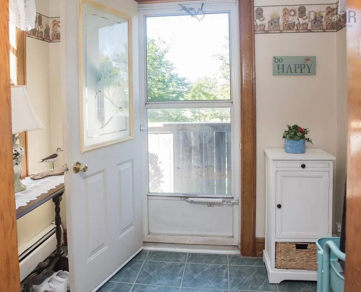 2042 Highway 28, South Bar, NS B1N 3H6, 3 Bedrooms Bedrooms, ,1 BathroomBathrooms,Residential,For Sale,Highway 28,202520002