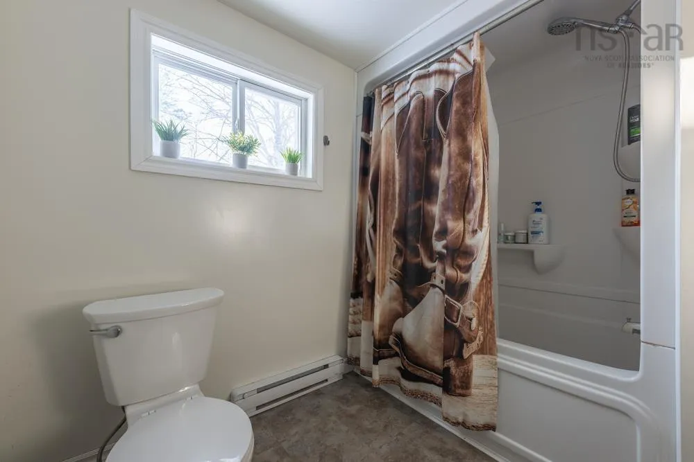 1736 Highway 277, Carrolls Corner Ns B0n 1y0, 2 Bedrooms Bedrooms, ,1 BathroomBathrooms,Residential,For Sale,Highway 277,202426465