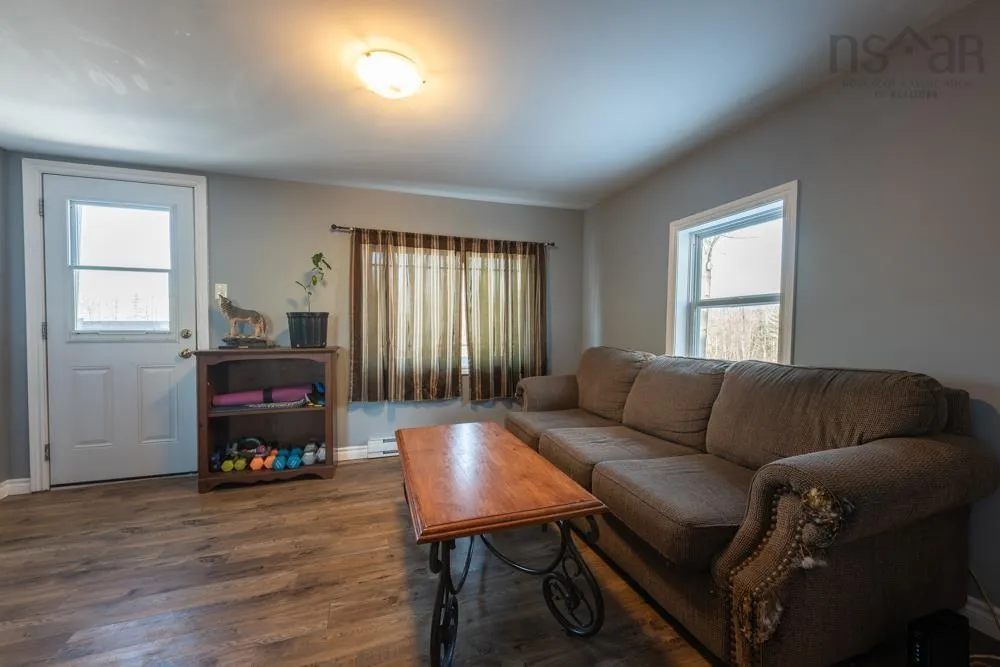 1736 Highway 277, Carrolls Corner Ns B0n 1y0, 2 Bedrooms Bedrooms, ,1 BathroomBathrooms,Residential,For Sale,Highway 277,202426465