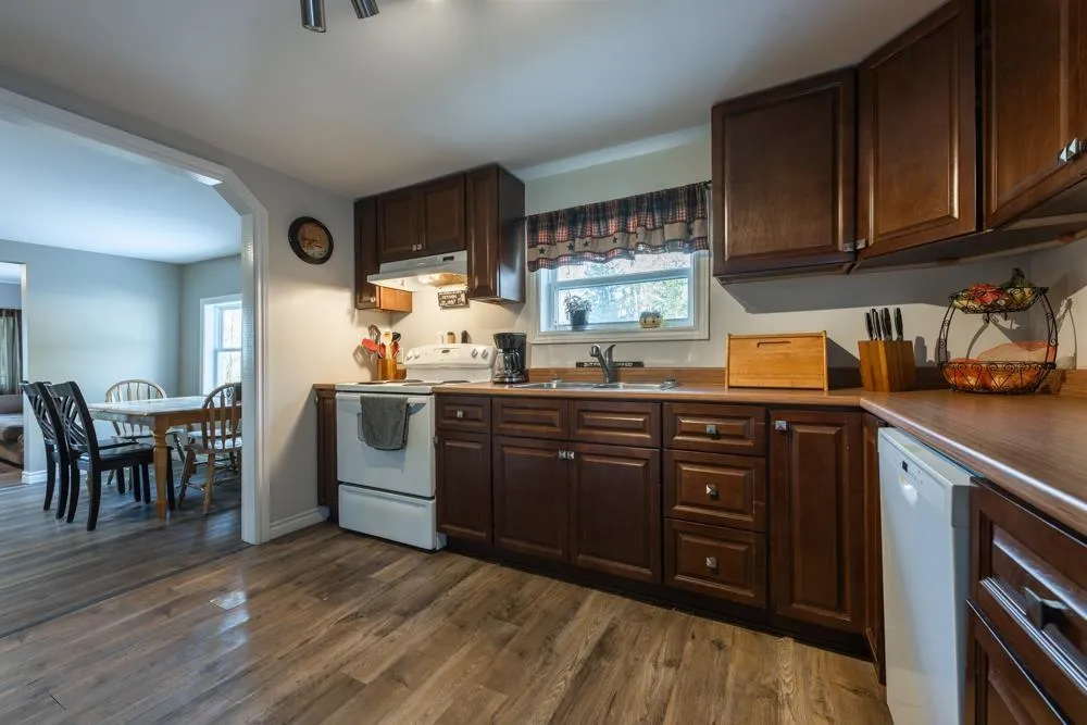 1736 Highway 277, Carrolls Corner Ns B0n 1y0, 2 Bedrooms Bedrooms, ,1 BathroomBathrooms,Residential,For Sale,Highway 277,202426465