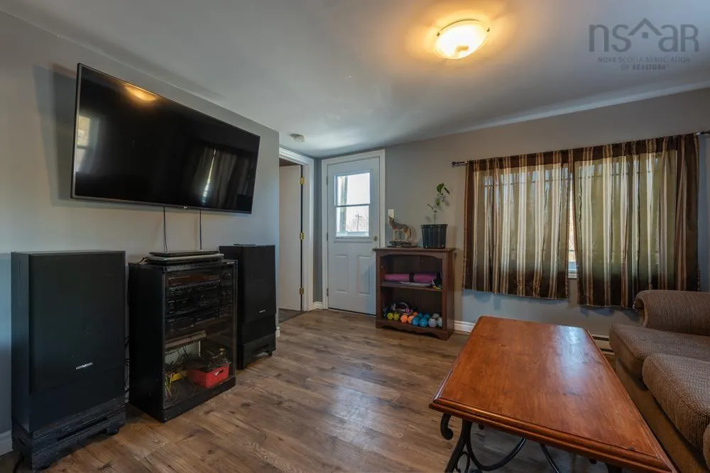 1736 Highway 277, Carrolls Corner Ns B0n 1y0, 2 Bedrooms Bedrooms, ,1 BathroomBathrooms,Residential,For Sale,Highway 277,202426465