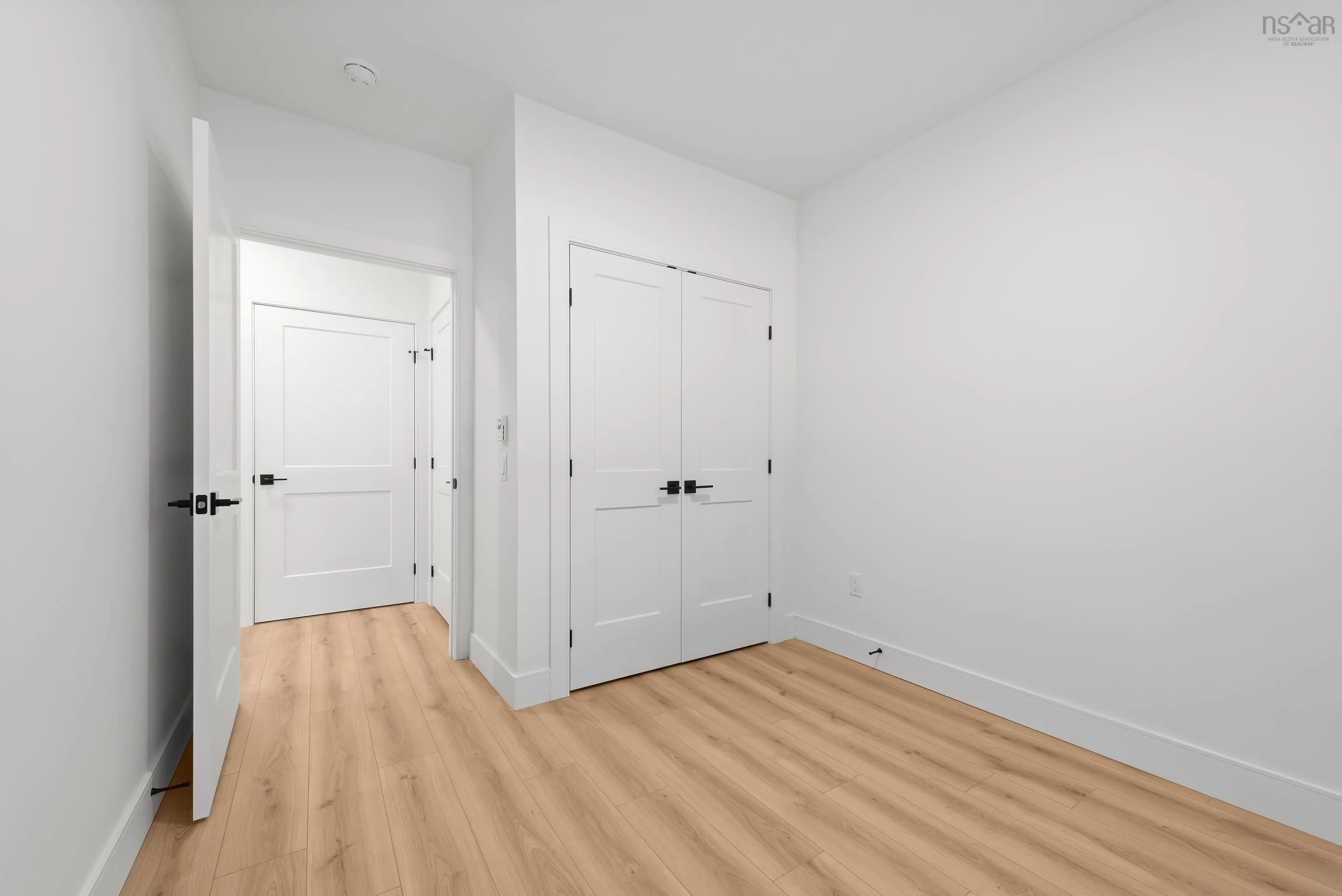 148 Colonial Crescent, Halifax Ns B3r 0h8, 5 Bedrooms Bedrooms, ,4 BathroomsBathrooms,Residential,For Sale,Colonial,202509285