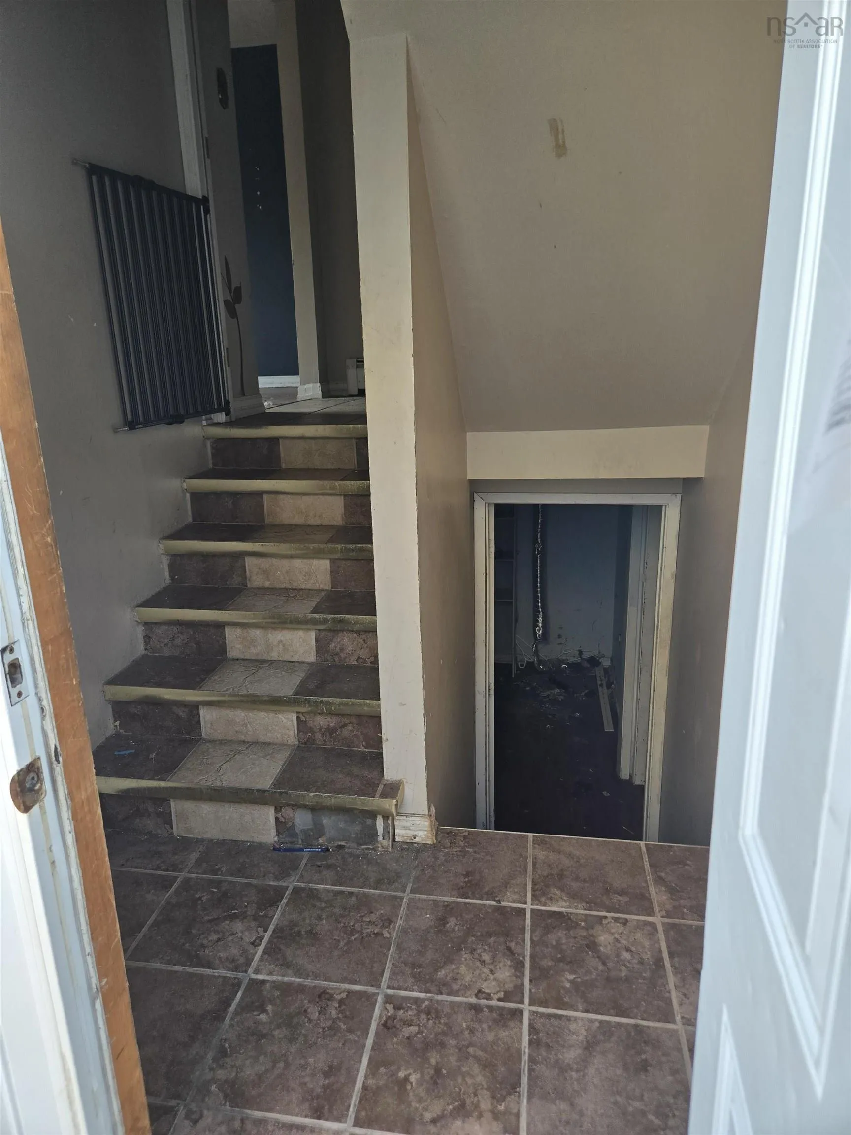 1564 Riverside Drive, Lower Sackville, NS B4C 2Y7, 3 Bedrooms Bedrooms, ,3 BathroomsBathrooms,Residential,For Sale,Riverside,202518530