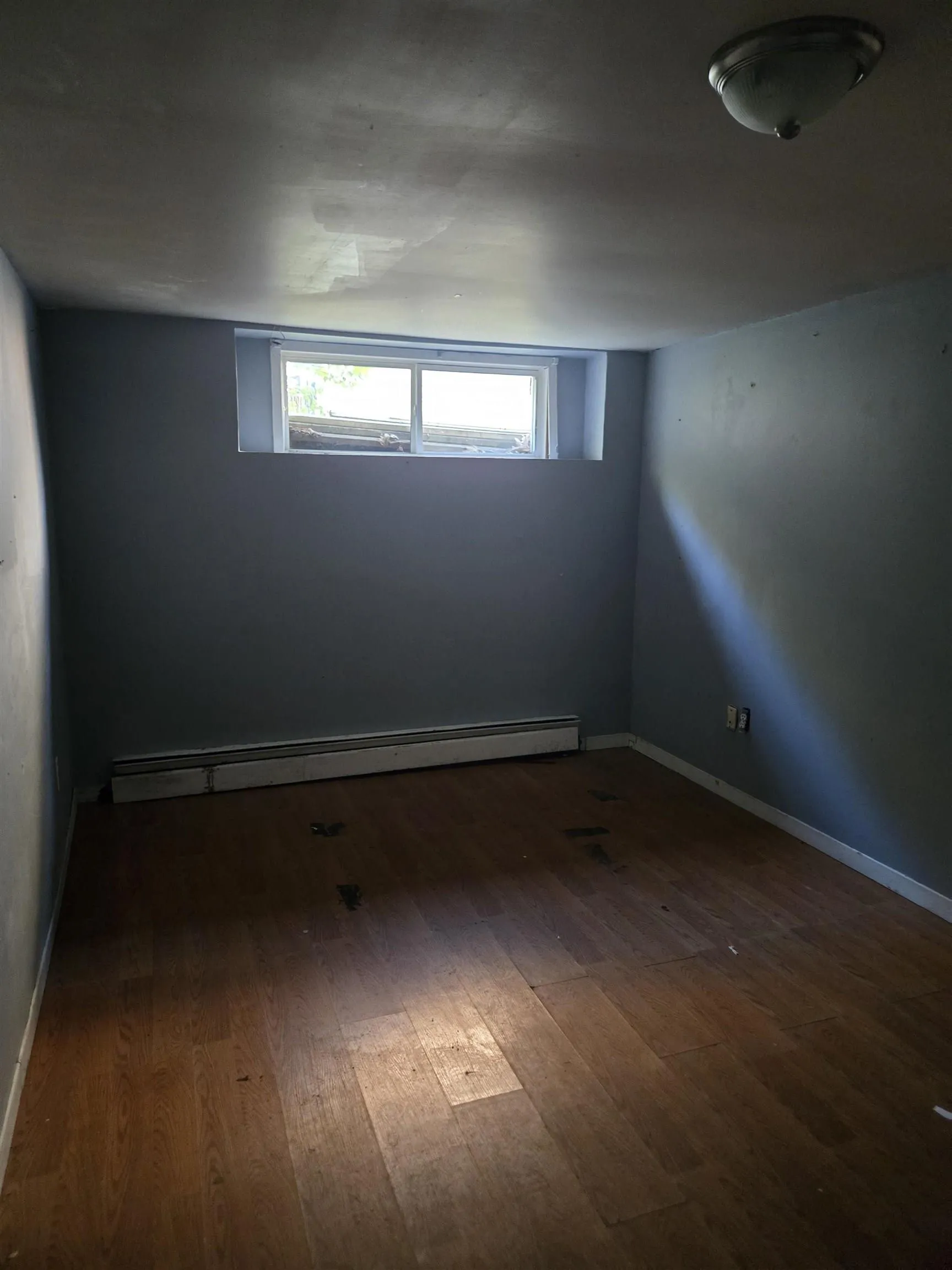 1564 Riverside Drive, Lower Sackville, NS B4C 2Y7, 3 Bedrooms Bedrooms, ,3 BathroomsBathrooms,Residential,For Sale,Riverside,202518530