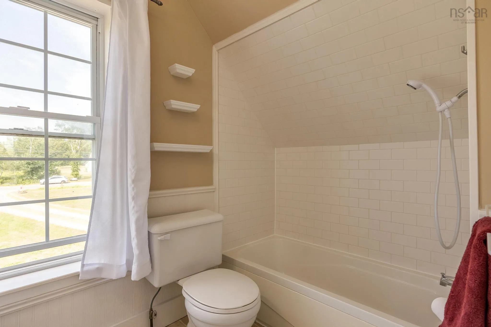710 Main Street, Lawrencetown, NS B0S 1M0, 3 Bedrooms Bedrooms, ,2 BathroomsBathrooms,Residential,For Sale,Main Street,202518870