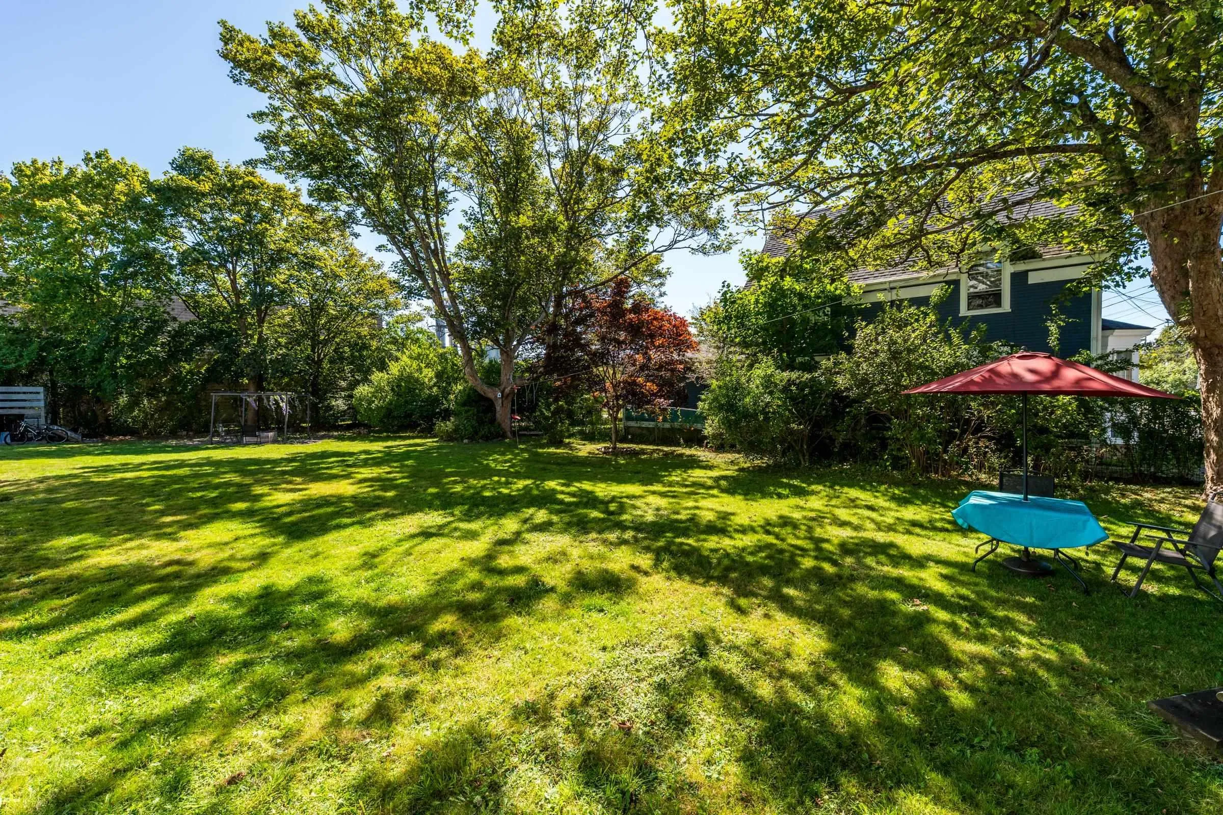 15 Brunswick Street, Yarmouth, NS B5A 2E2, 5 Bedrooms Bedrooms, ,3 BathroomsBathrooms,Residential,For Sale,Brunswick,202523340