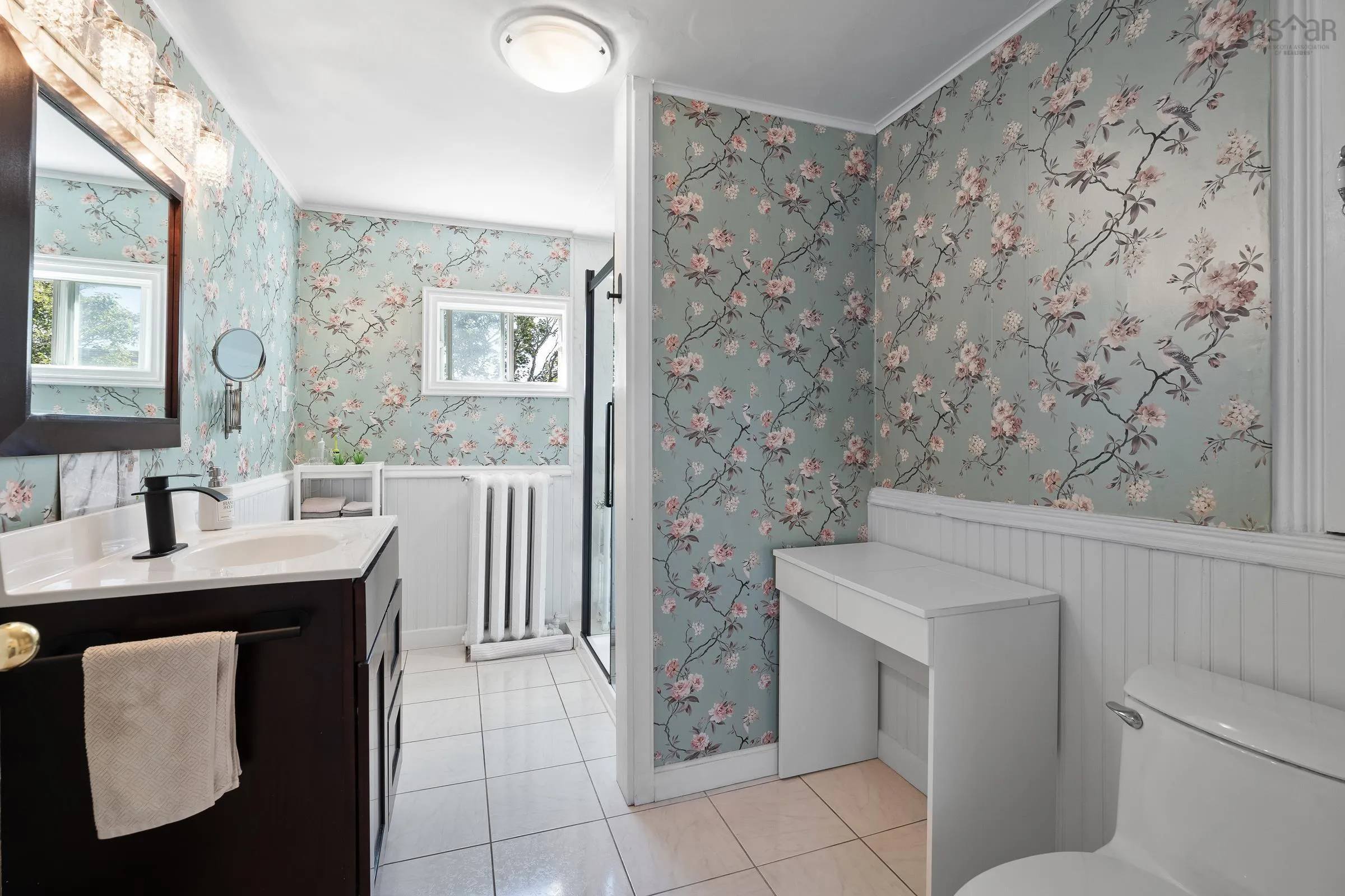 15 Brunswick Street, Yarmouth, NS B5A 2E2, 5 Bedrooms Bedrooms, ,3 BathroomsBathrooms,Residential,For Sale,Brunswick,202523340