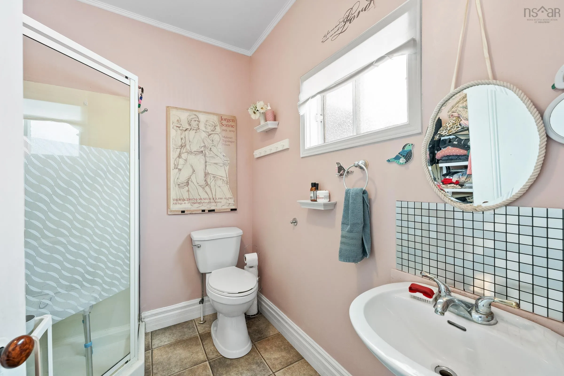 15 Brunswick Street, Yarmouth, NS B5A 2E2, 5 Bedrooms Bedrooms, ,3 BathroomsBathrooms,Residential,For Sale,Brunswick,202523340