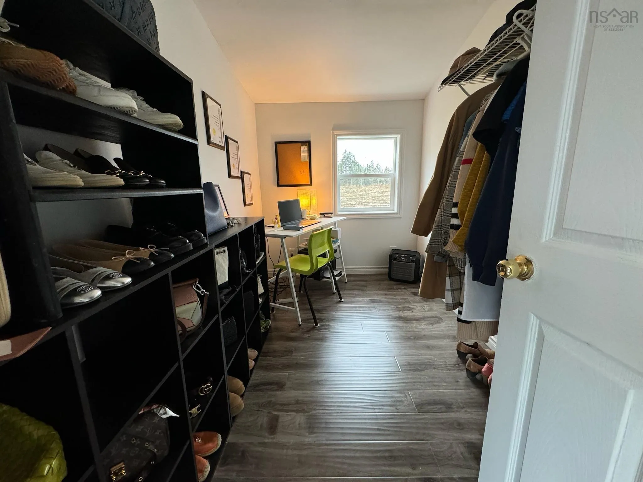 1379 Salmon River Road, Salmon River Ns B0e 1s0, 3 Bedrooms Bedrooms, ,2 BathroomsBathrooms,Residential,For Sale,Salmon River,202428100