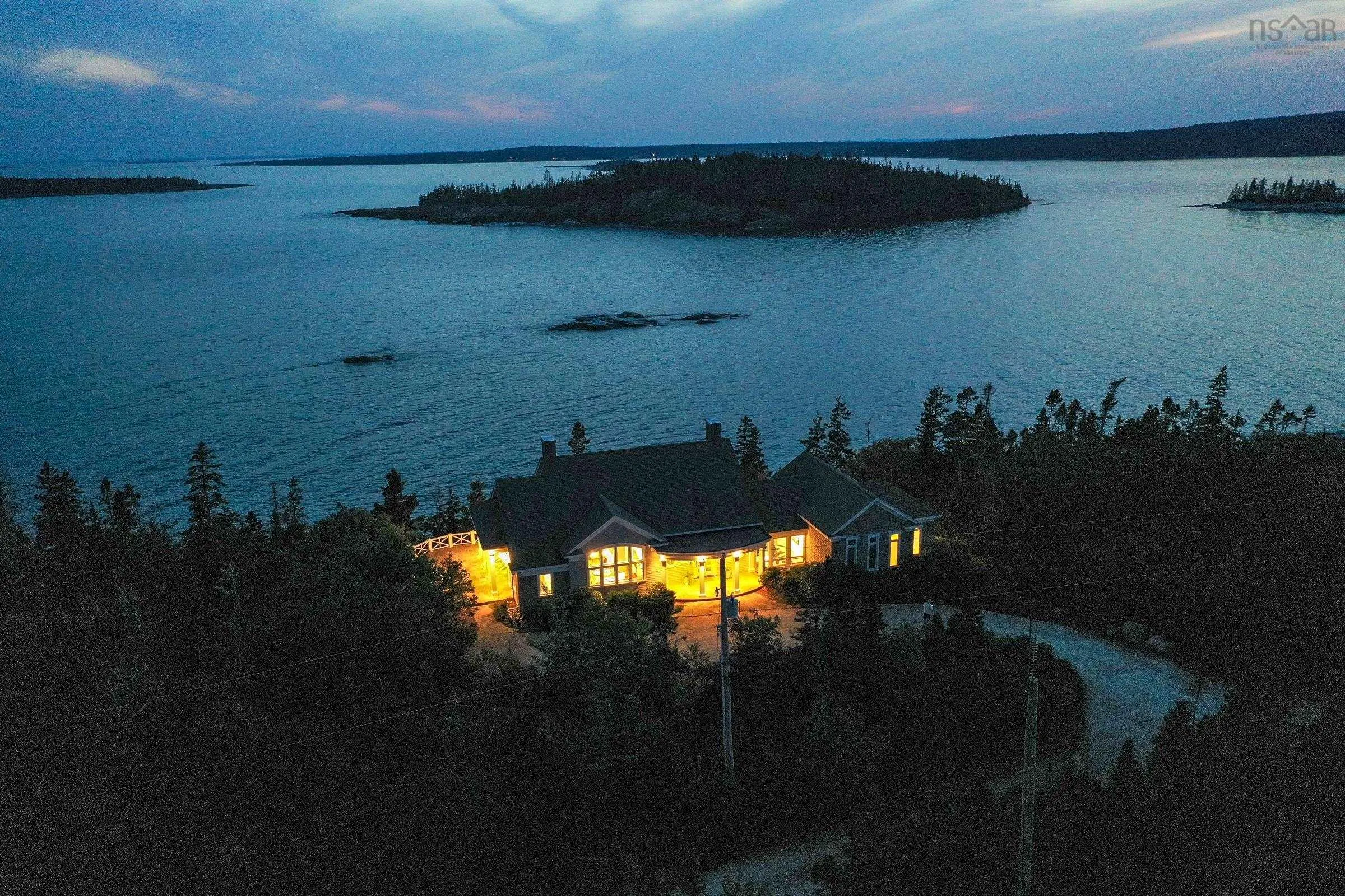 166 Ocean Gate Drive, Northwest Cove Ns B0j 1t0, 4 Bedrooms Bedrooms, ,4 BathroomsBathrooms,Residential,For Sale,Ocean Gate,202506216