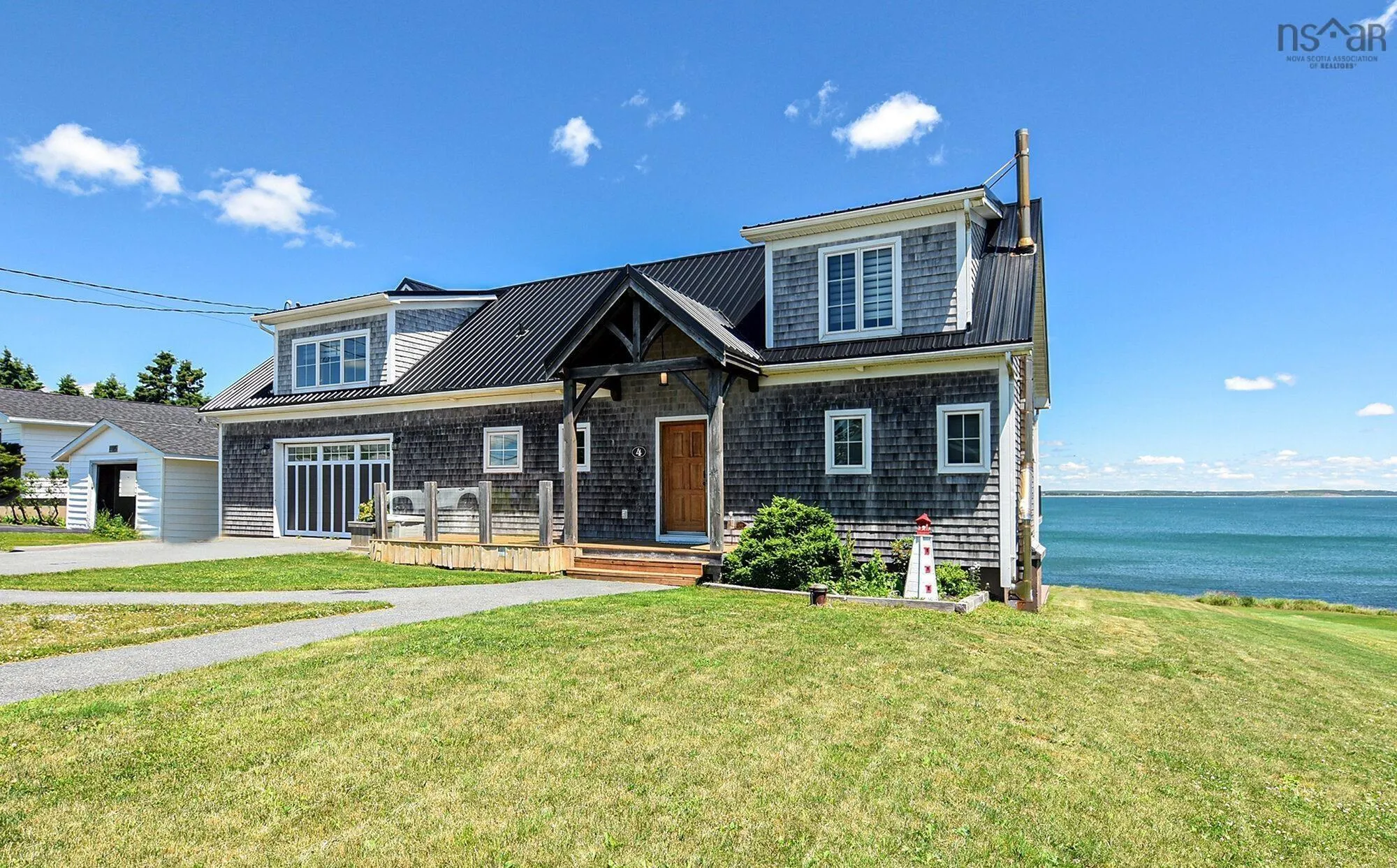 4 Lintaman Lane, Cow Bay Ns B3g 1l3, 7 Bedrooms Bedrooms, ,5 BathroomsBathrooms,Residential,For Sale,Lintaman,202503358