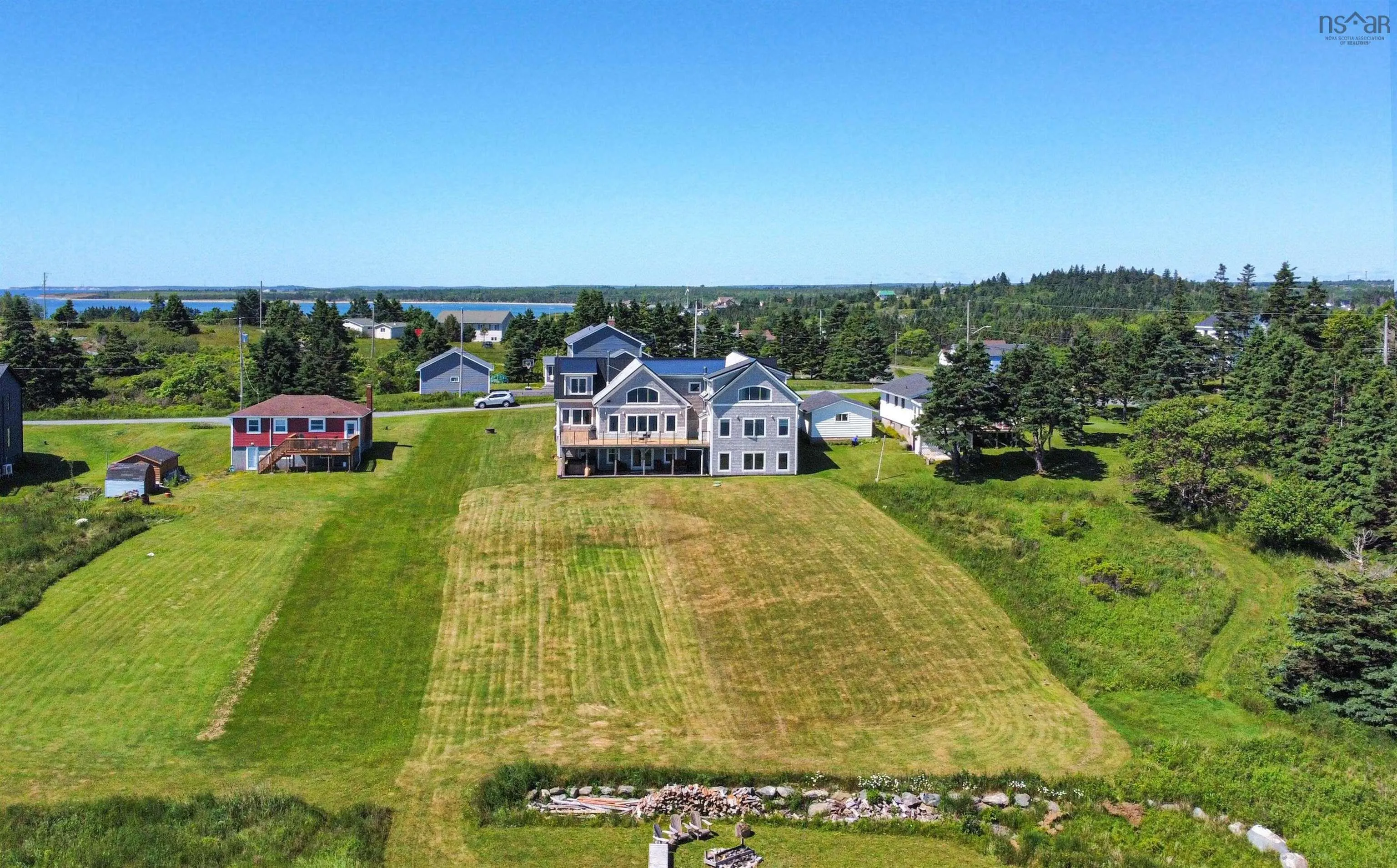 4 Lintaman Lane, Cow Bay Ns B3g 1l3, 7 Bedrooms Bedrooms, ,5 BathroomsBathrooms,Residential,For Sale,Lintaman,202503358