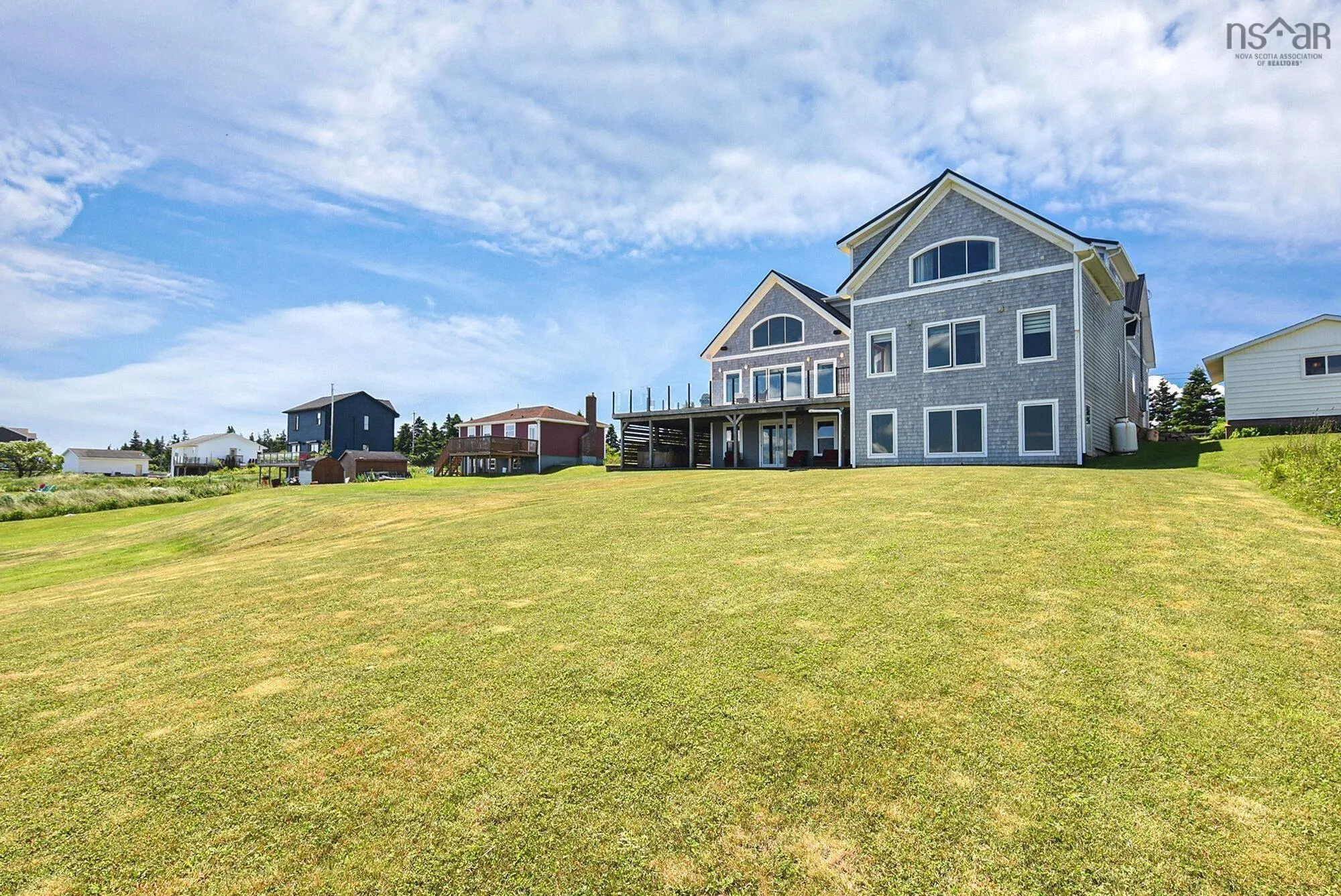 4 Lintaman Lane, Cow Bay Ns B3g 1l3, 7 Bedrooms Bedrooms, ,5 BathroomsBathrooms,Residential,For Sale,Lintaman,202503358