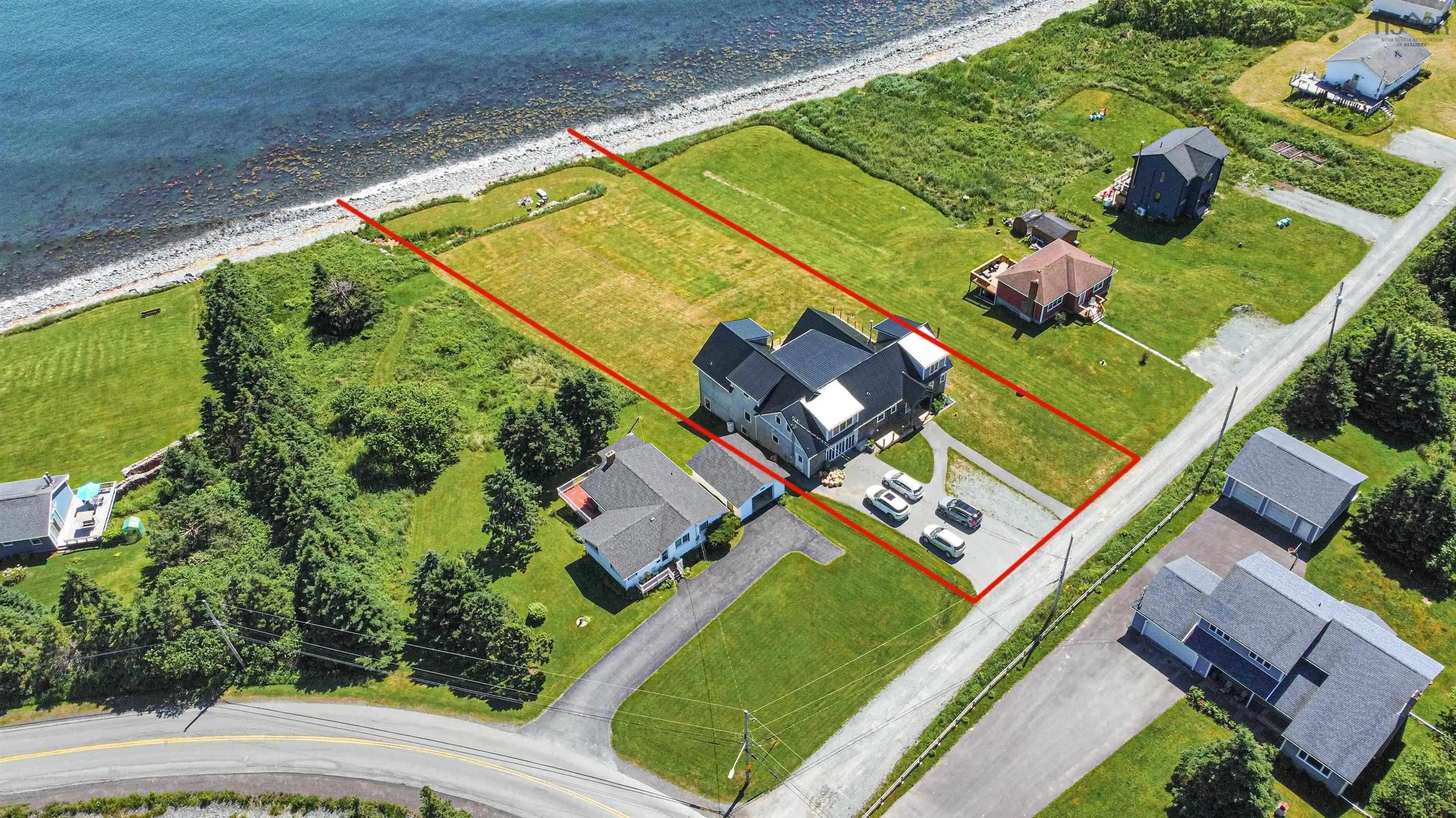 4 Lintaman Lane, Cow Bay Ns B3g 1l3, 7 Bedrooms Bedrooms, ,5 BathroomsBathrooms,Residential,For Sale,Lintaman,202503358
