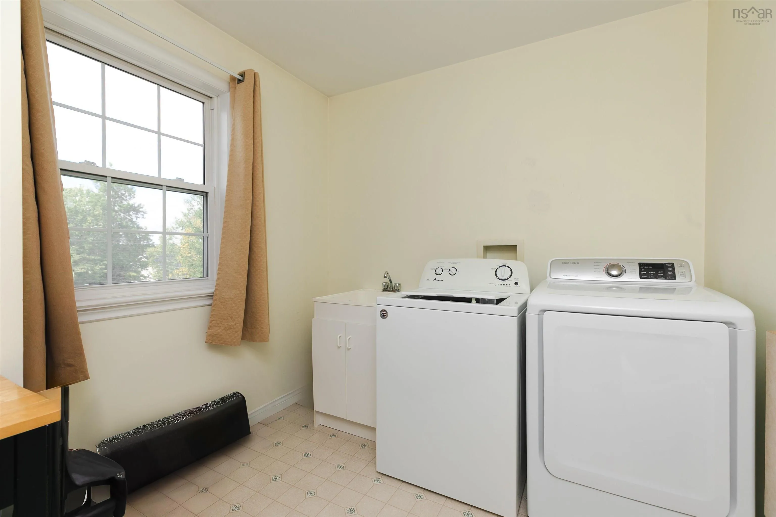 111 Bonavista Avenue, Hilden, NS B0N 1C0, 4 Bedrooms Bedrooms, ,4 BathroomsBathrooms,Residential,For Sale,Bonavista,202522166