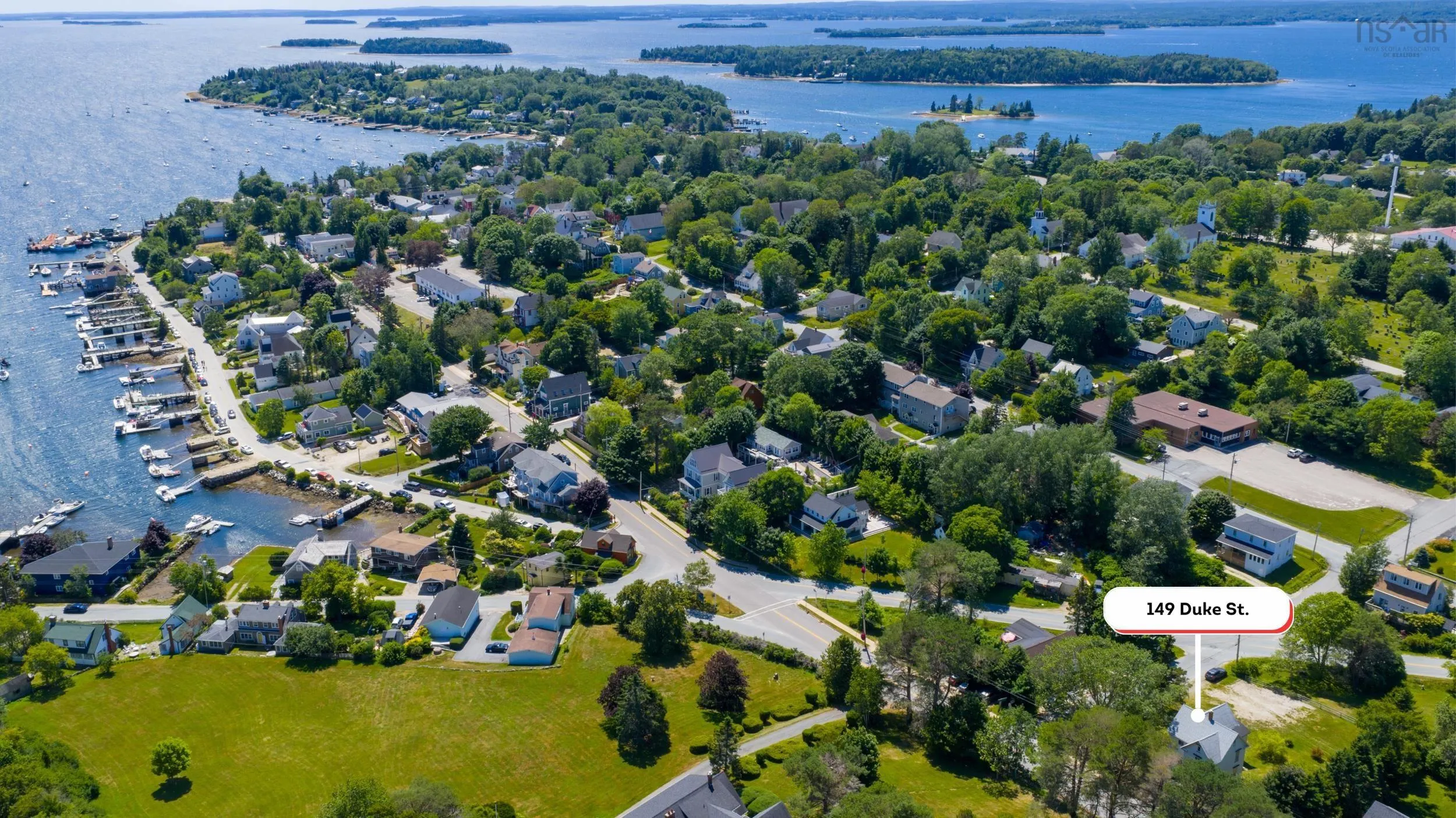149 Duke Street, Chester, NS B0J 1J0, 4 Bedrooms Bedrooms, ,2 BathroomsBathrooms,Residential,For Sale,Duke,202519143