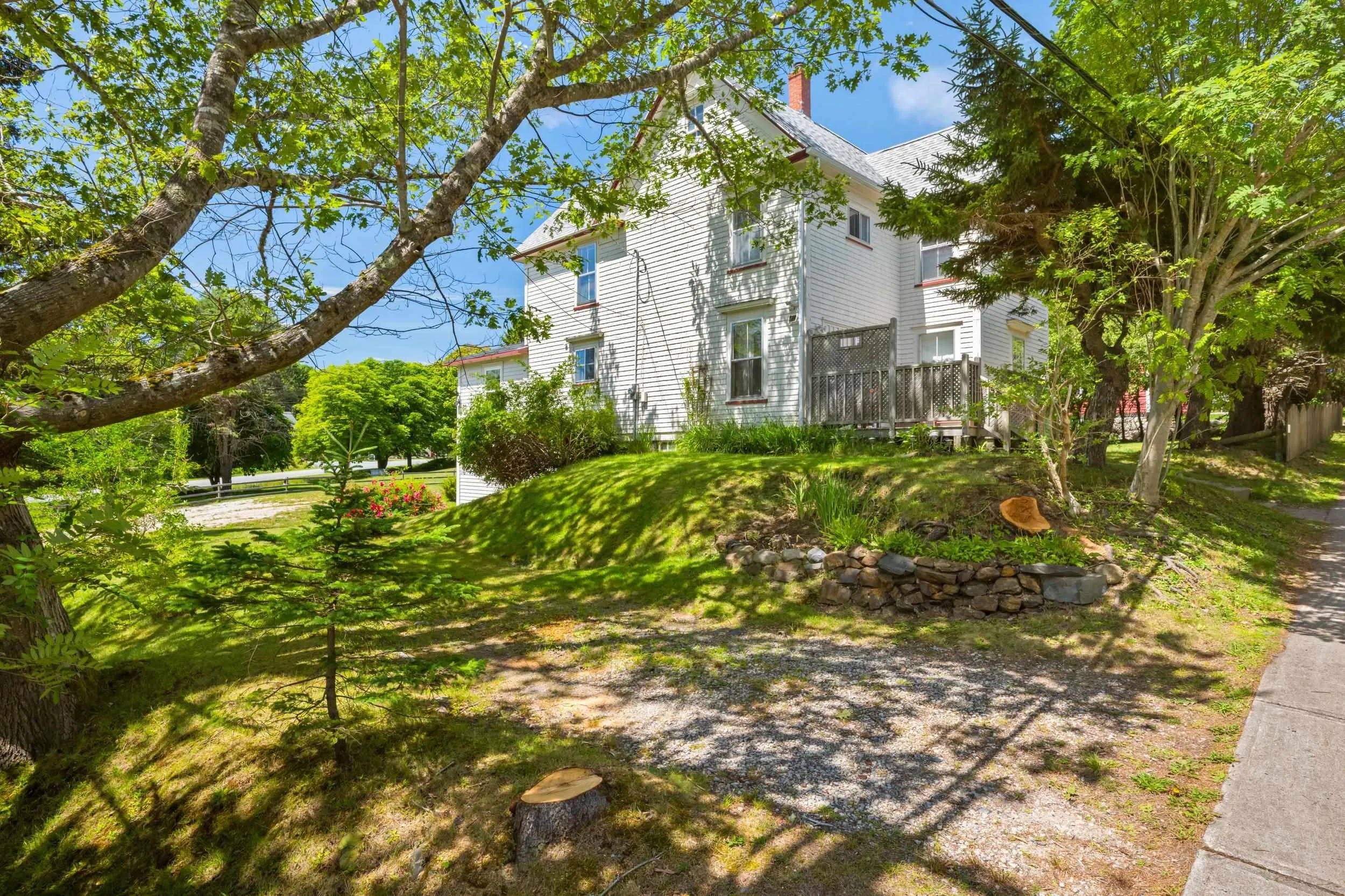 149 Duke Street, Chester, NS B0J 1J0, 4 Bedrooms Bedrooms, ,2 BathroomsBathrooms,Residential,For Sale,Duke,202519143