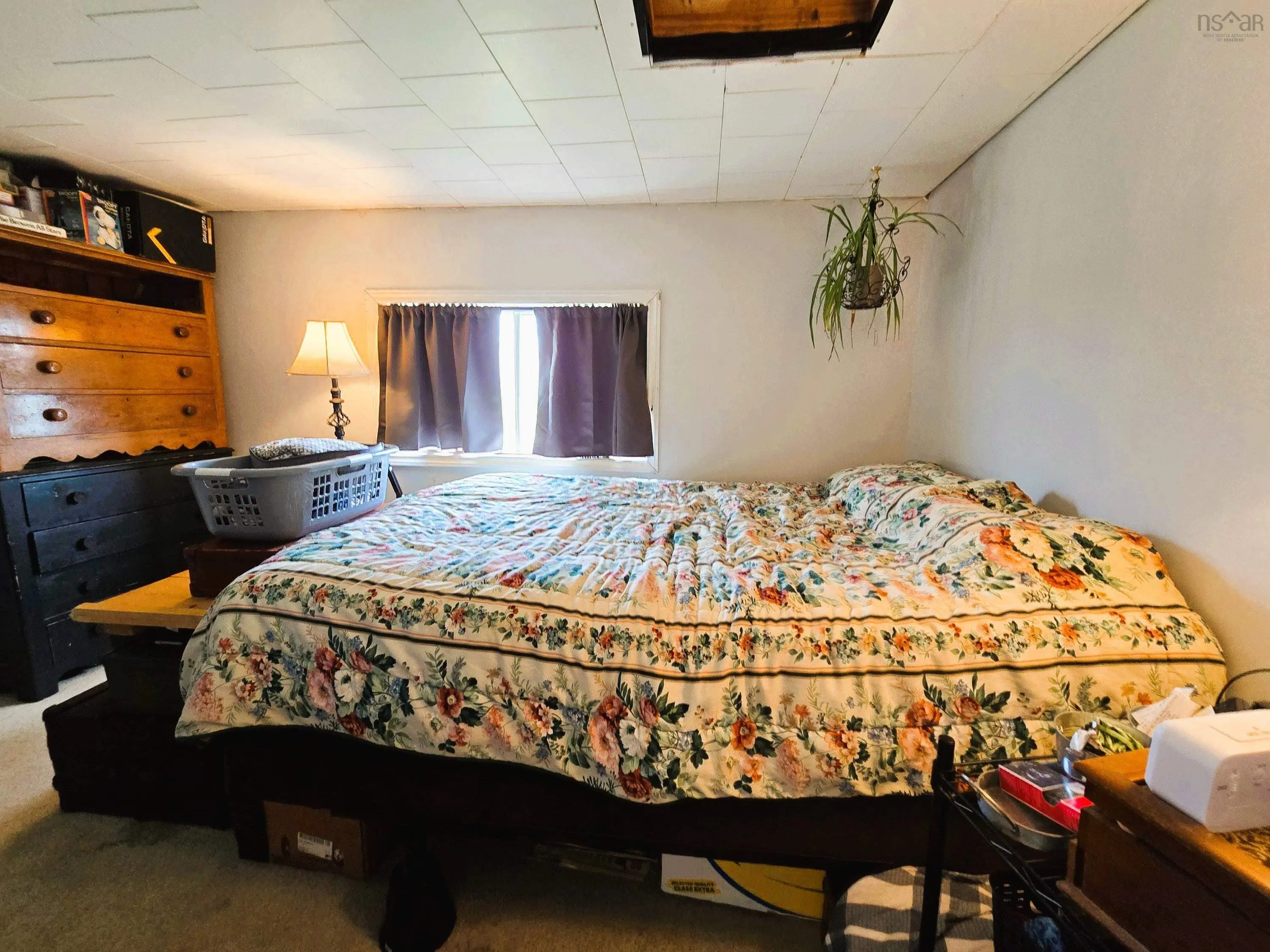 248 Chebogue Point Road, Chebogue Point, NS B5A 5E0, 4 Bedrooms Bedrooms, ,1 BathroomBathrooms,Residential,For Sale,Chebogue Point,202517982