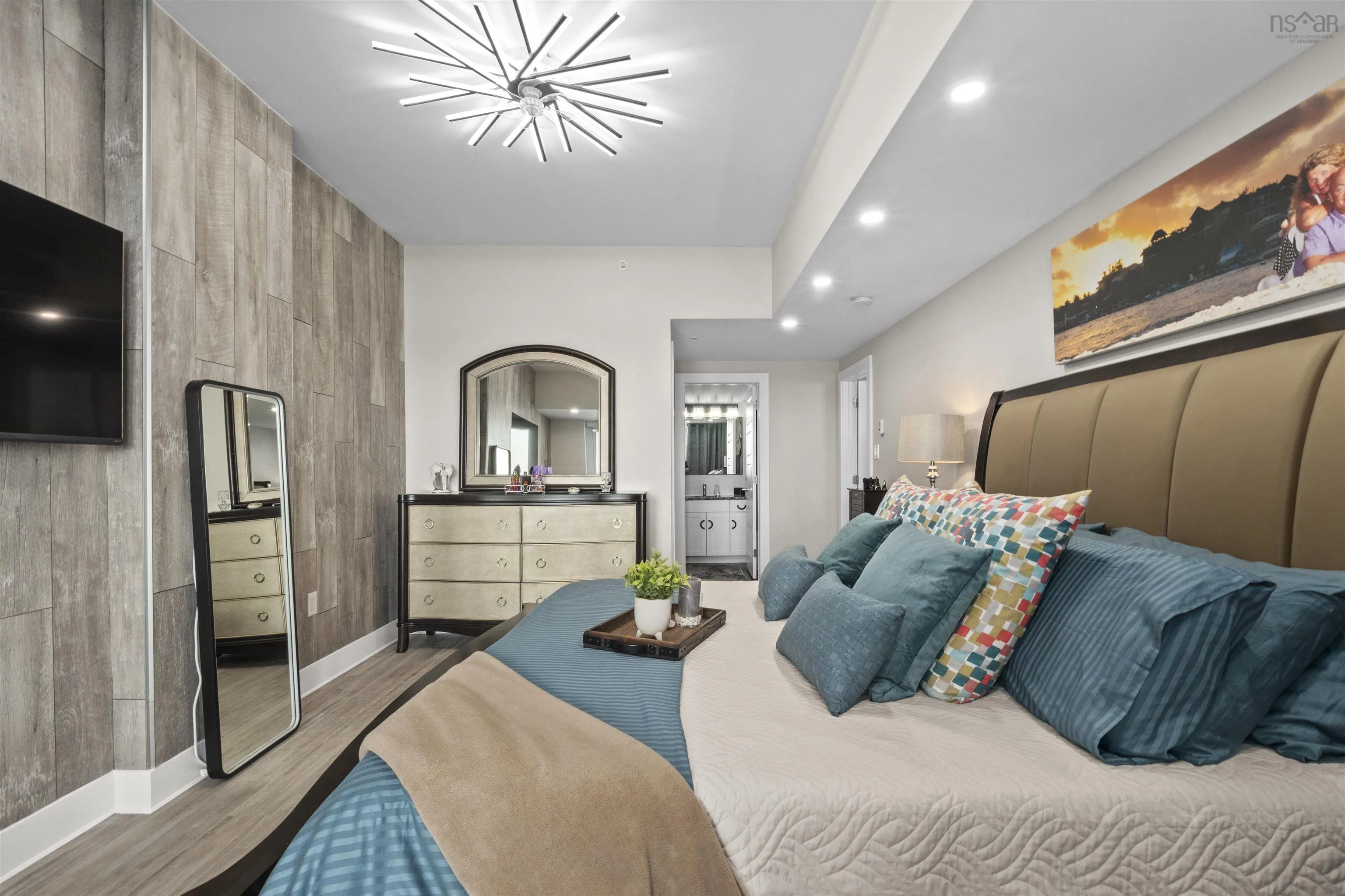 1203-31 Kings Wharf Place, Dartmouth, NS B2Y 0C1, 2 Bedrooms Bedrooms, ,2 BathroomsBathrooms,Residential,For Sale,Kings Wharf,202517073