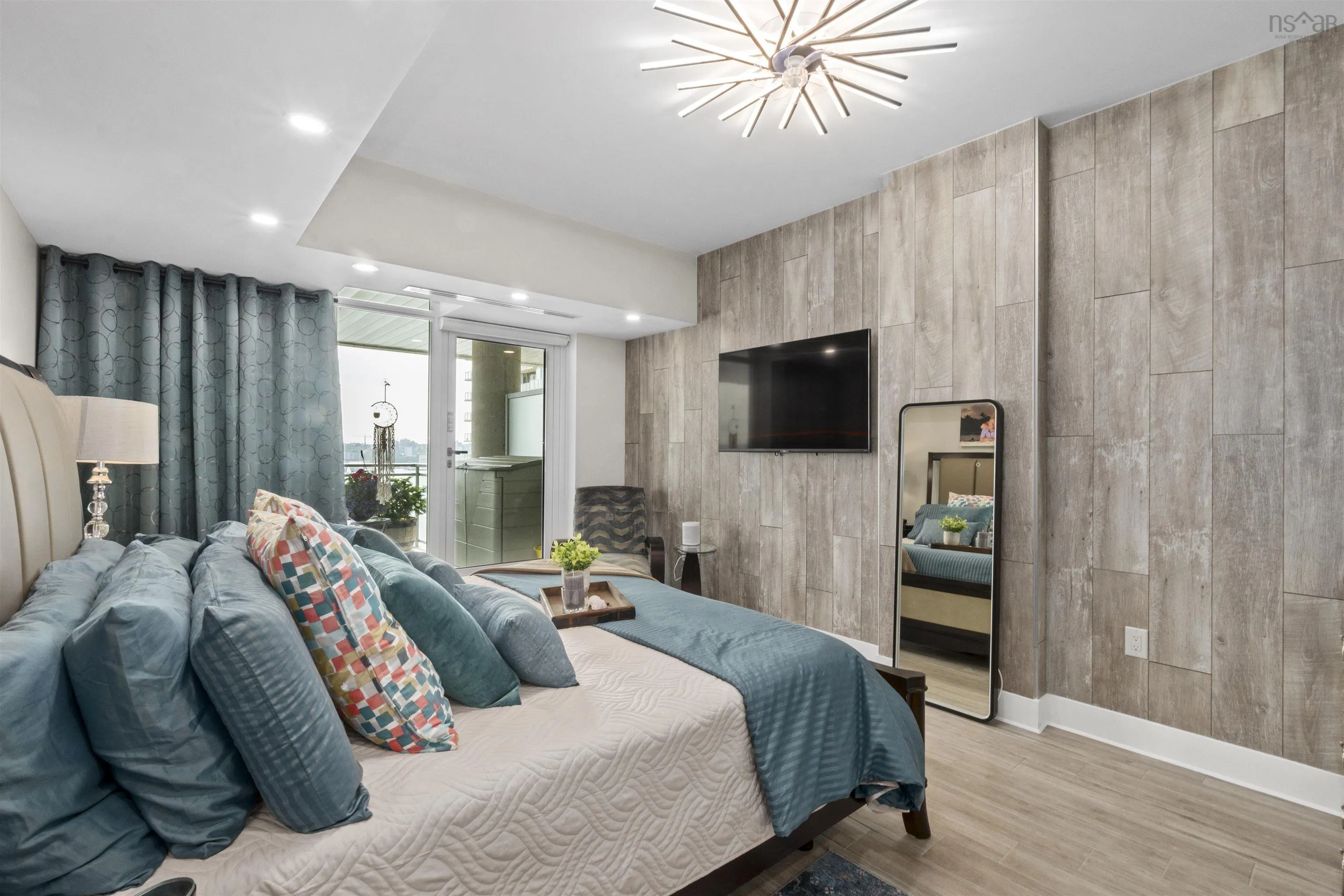 1203-31 Kings Wharf Place, Dartmouth, NS B2Y 0C1, 2 Bedrooms Bedrooms, ,2 BathroomsBathrooms,Residential,For Sale,Kings Wharf,202517073