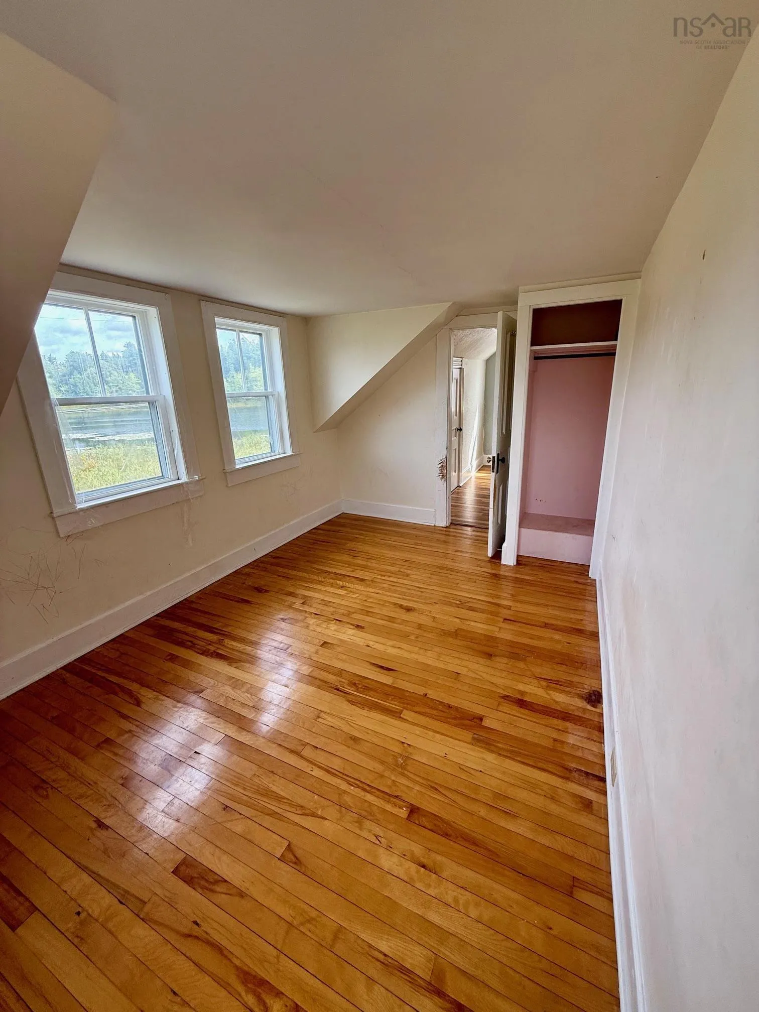 11798 Highway 8, Kempt, NS B0T 1B0, 4 Bedrooms Bedrooms, ,1 BathroomBathrooms,Residential,For Sale,Highway 8,202523038