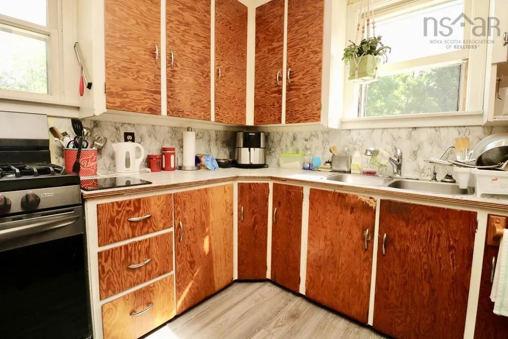 19 Highway 215, Newport Corner, NS B0N 1L0, 3 Bedrooms Bedrooms, ,1 BathroomBathrooms,Residential,For Sale,Highway 215,202523275