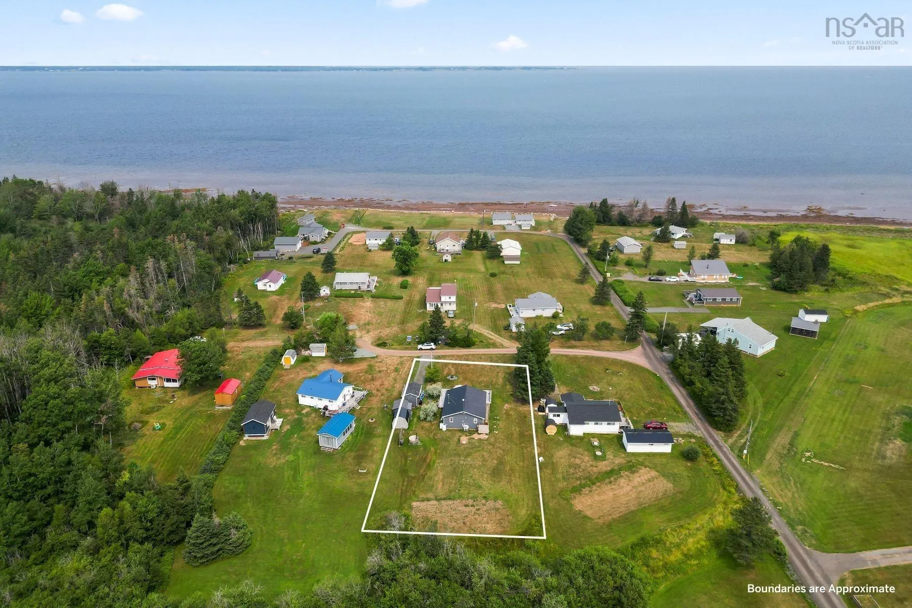 13 Seaview Drive, Brule Shore, NS B0K 1V0, 2 Bedrooms Bedrooms, ,1 BathroomBathrooms,Residential,For Sale,Seaview,202519806