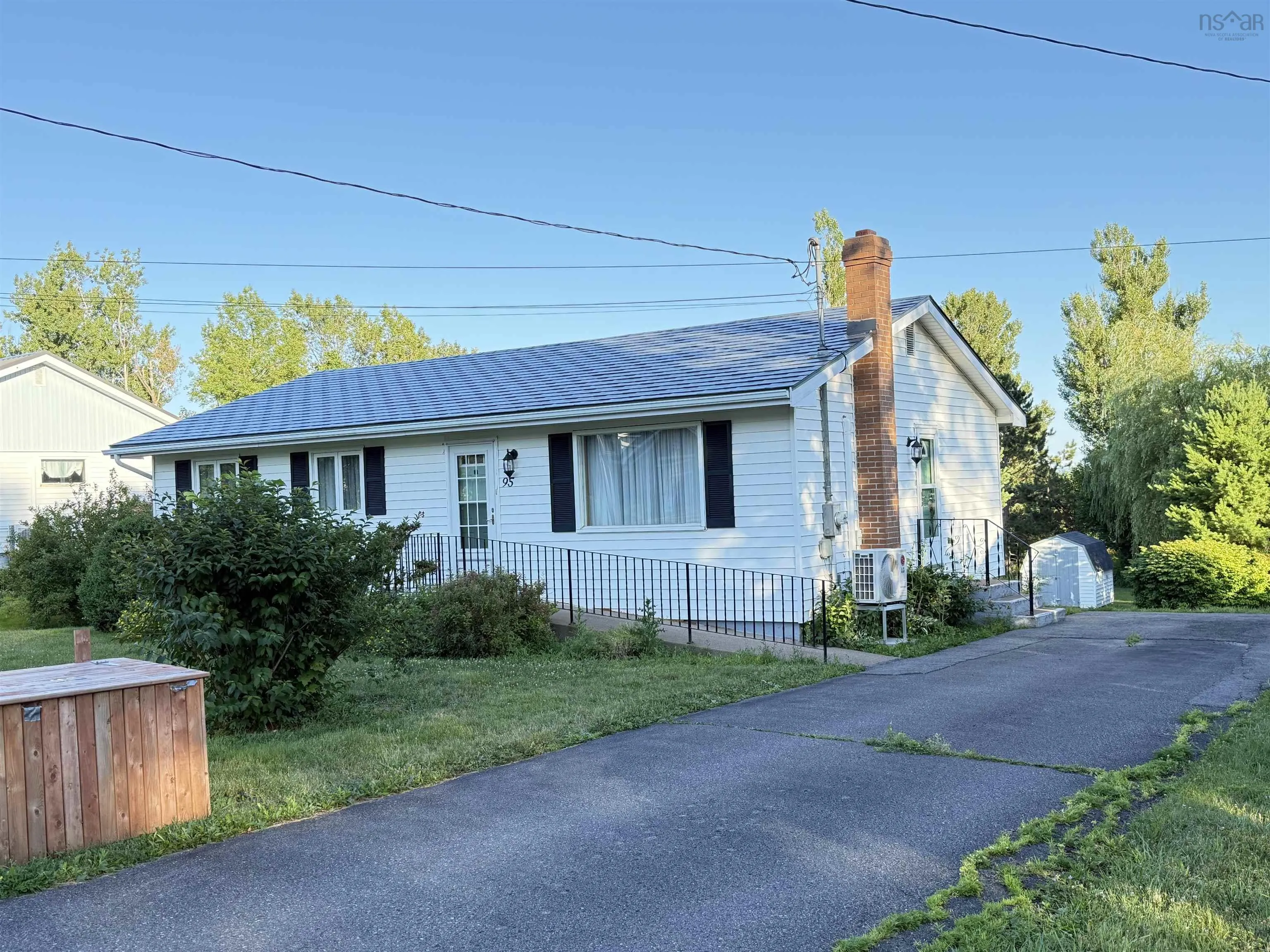 95 Haliburton Rd, Pictou, NS B0K 1H0, 3 Bedrooms Bedrooms, ,1 BathroomBathrooms,Residential,For Sale,Haliburton Rd,202518534