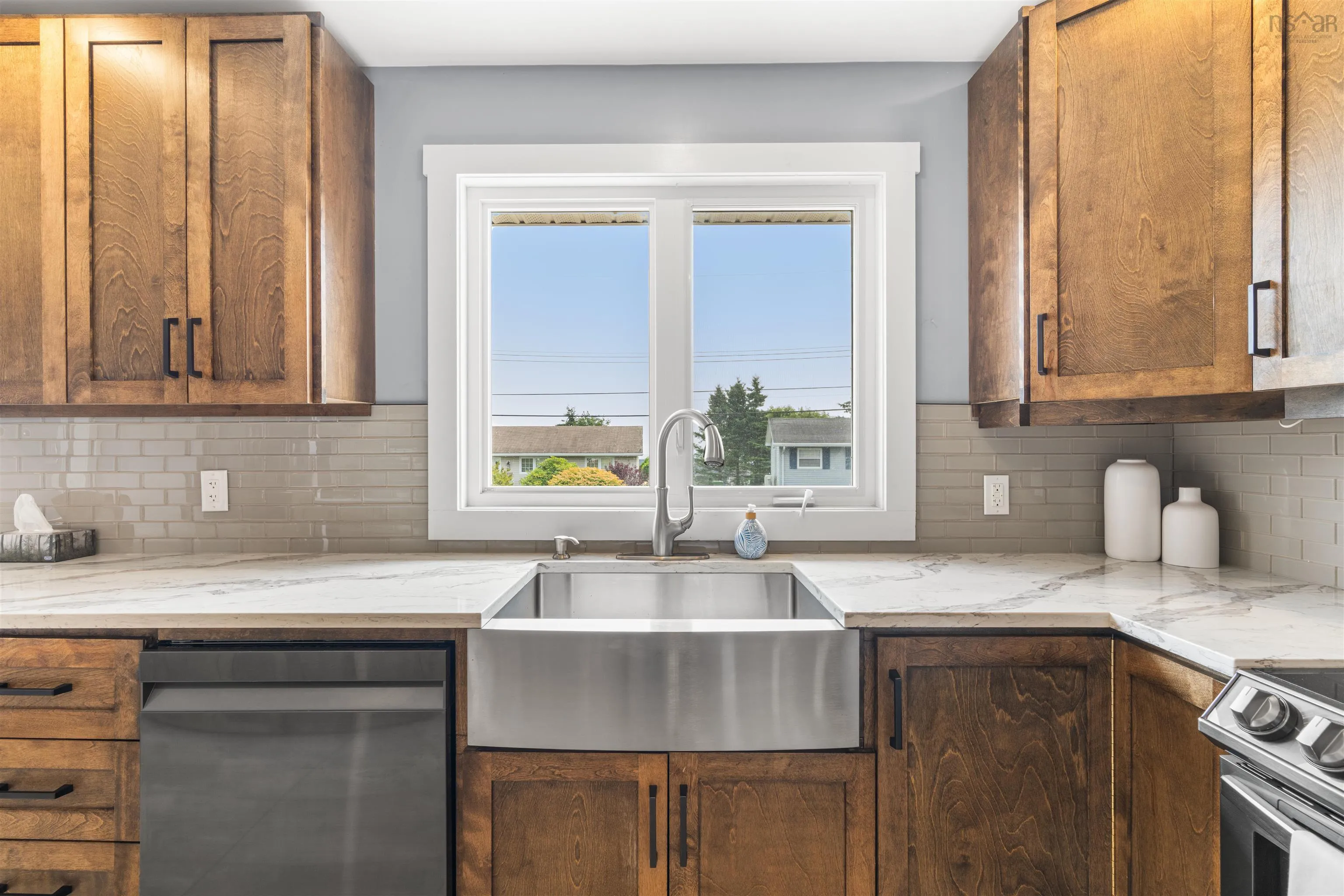 24 Sirius Crescent, Cole Harbour, NS B4E 3A6, 4 Bedrooms Bedrooms, ,3 BathroomsBathrooms,Residential,For Sale,Sirius,202520609