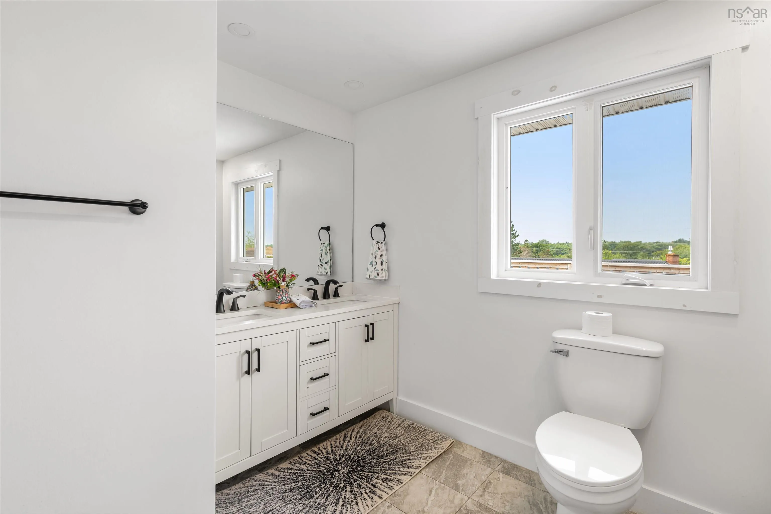 24 Sirius Crescent, Cole Harbour, NS B4E 3A6, 4 Bedrooms Bedrooms, ,3 BathroomsBathrooms,Residential,For Sale,Sirius,202520609
