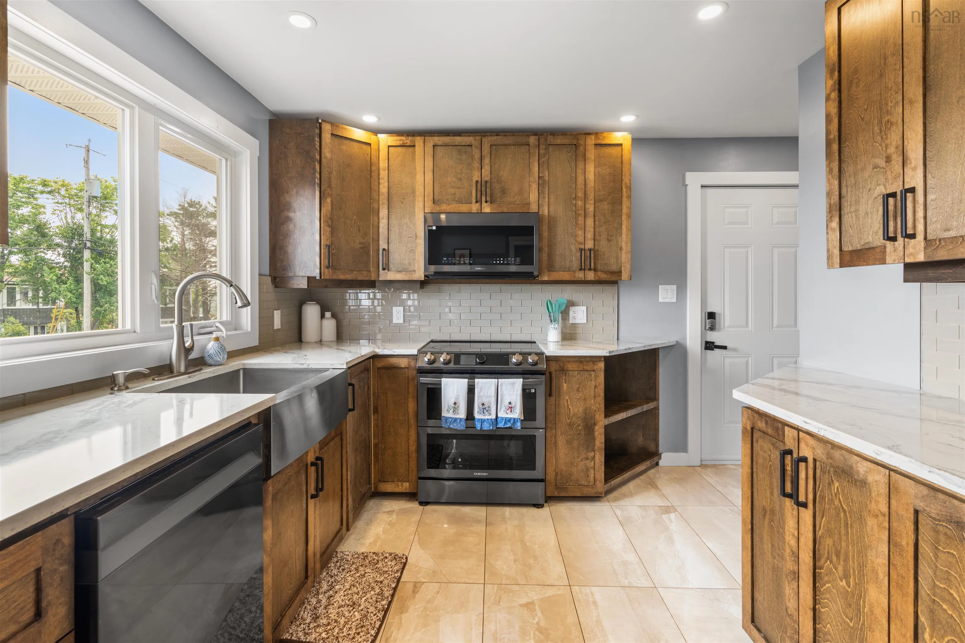 24 Sirius Crescent, Cole Harbour, NS B4E 3A6, 4 Bedrooms Bedrooms, ,3 BathroomsBathrooms,Residential,For Sale,Sirius,202520609