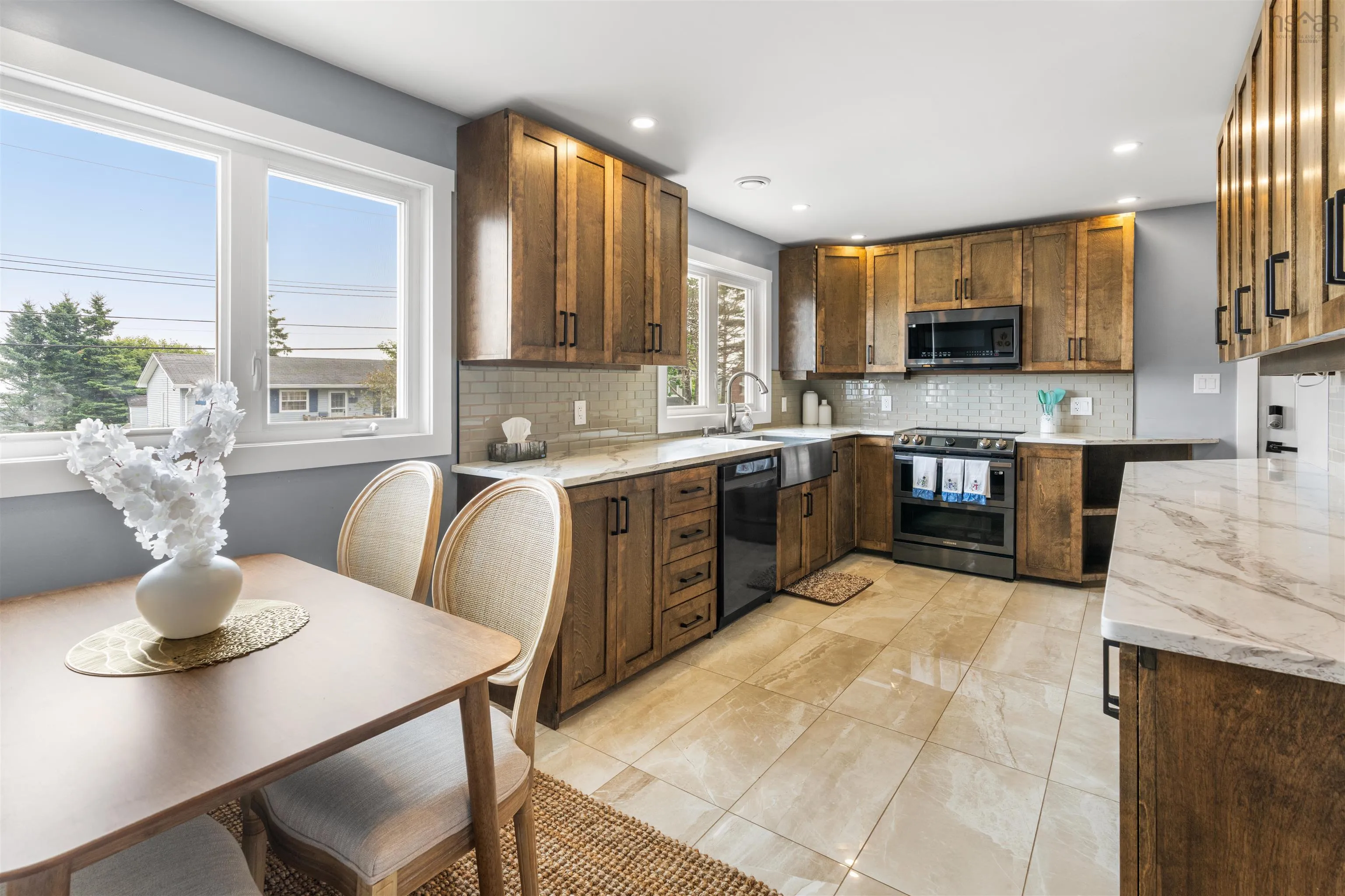 24 Sirius Crescent, Cole Harbour, NS B4E 3A6, 4 Bedrooms Bedrooms, ,3 BathroomsBathrooms,Residential,For Sale,Sirius,202520609