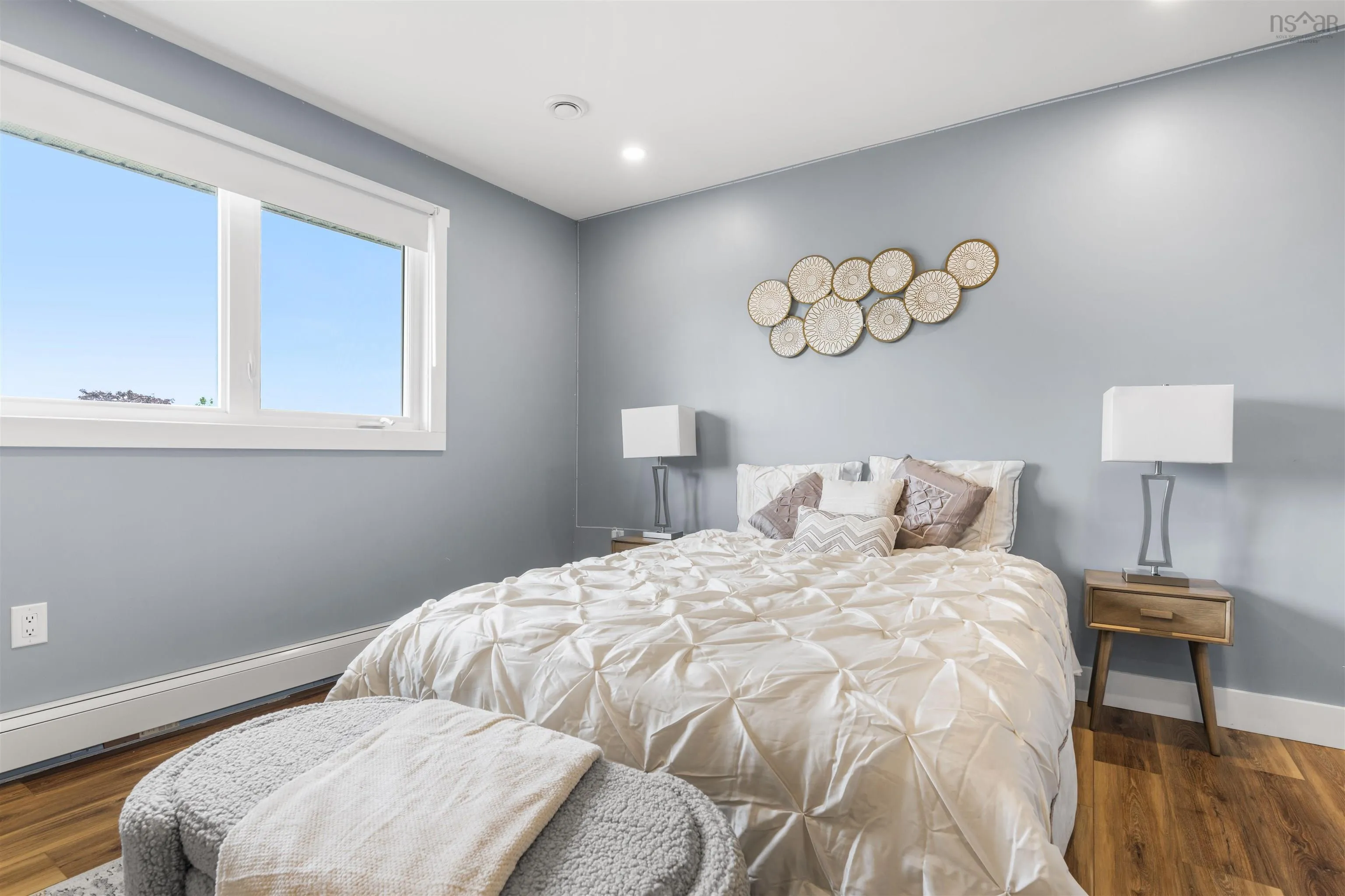 24 Sirius Crescent, Cole Harbour, NS B4E 3A6, 4 Bedrooms Bedrooms, ,3 BathroomsBathrooms,Residential,For Sale,Sirius,202520609