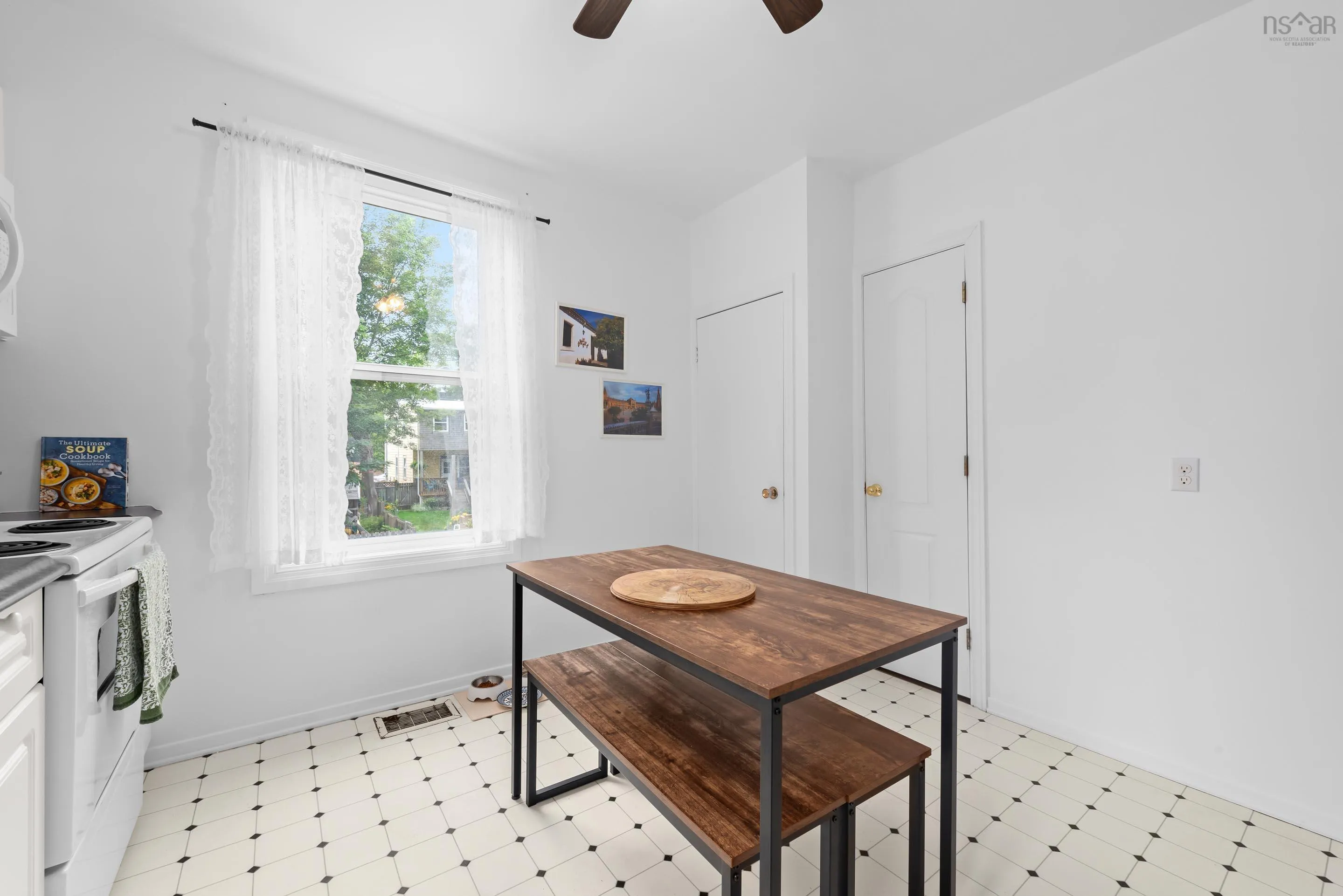 6021 Charles Street, Halifax, NS B3K 1K9, 5 Bedrooms Bedrooms, ,Residential Income,For Sale,Charles,202521684