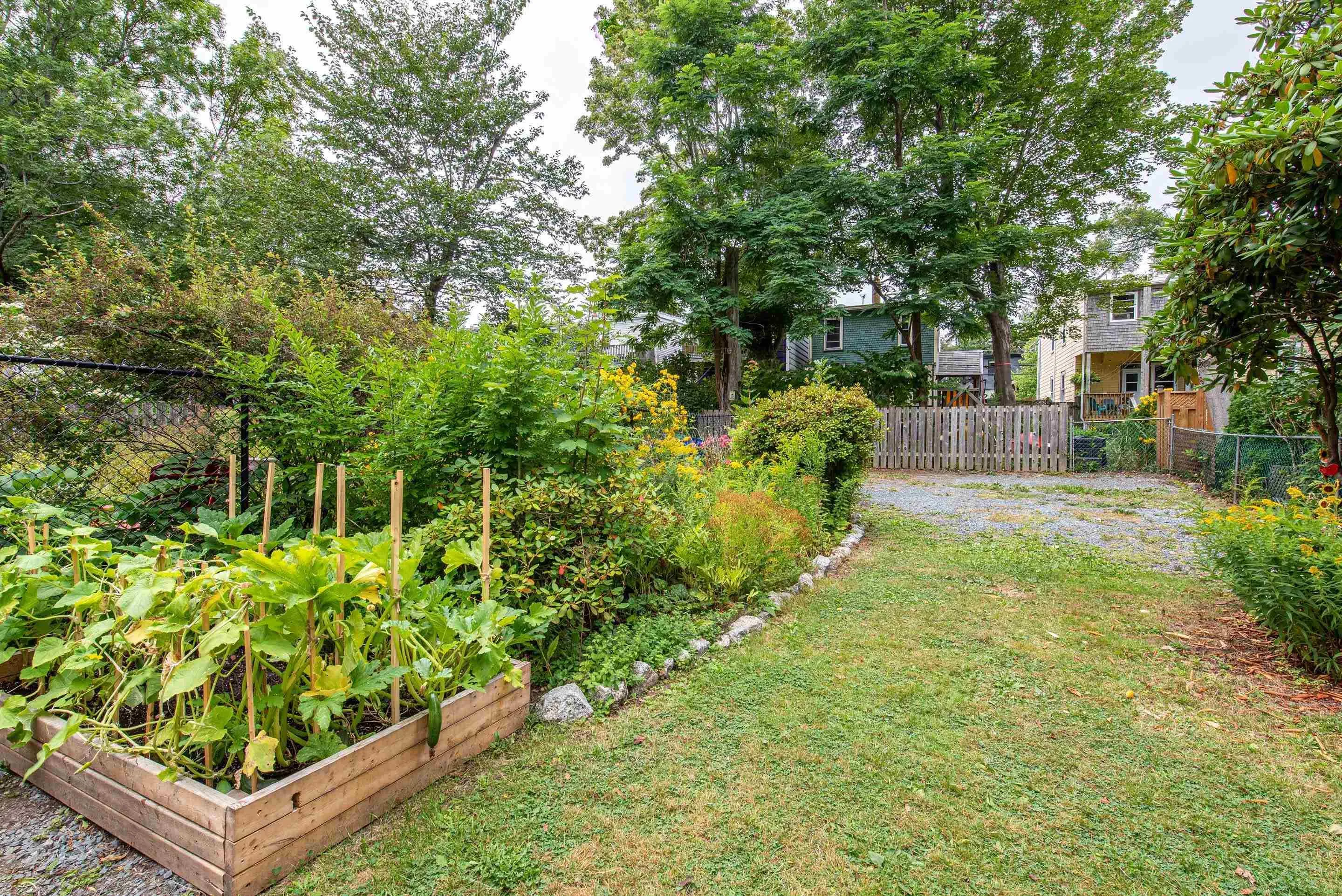 6021 Charles Street, Halifax, NS B3K 1K9, 5 Bedrooms Bedrooms, ,Residential Income,For Sale,Charles,202521684