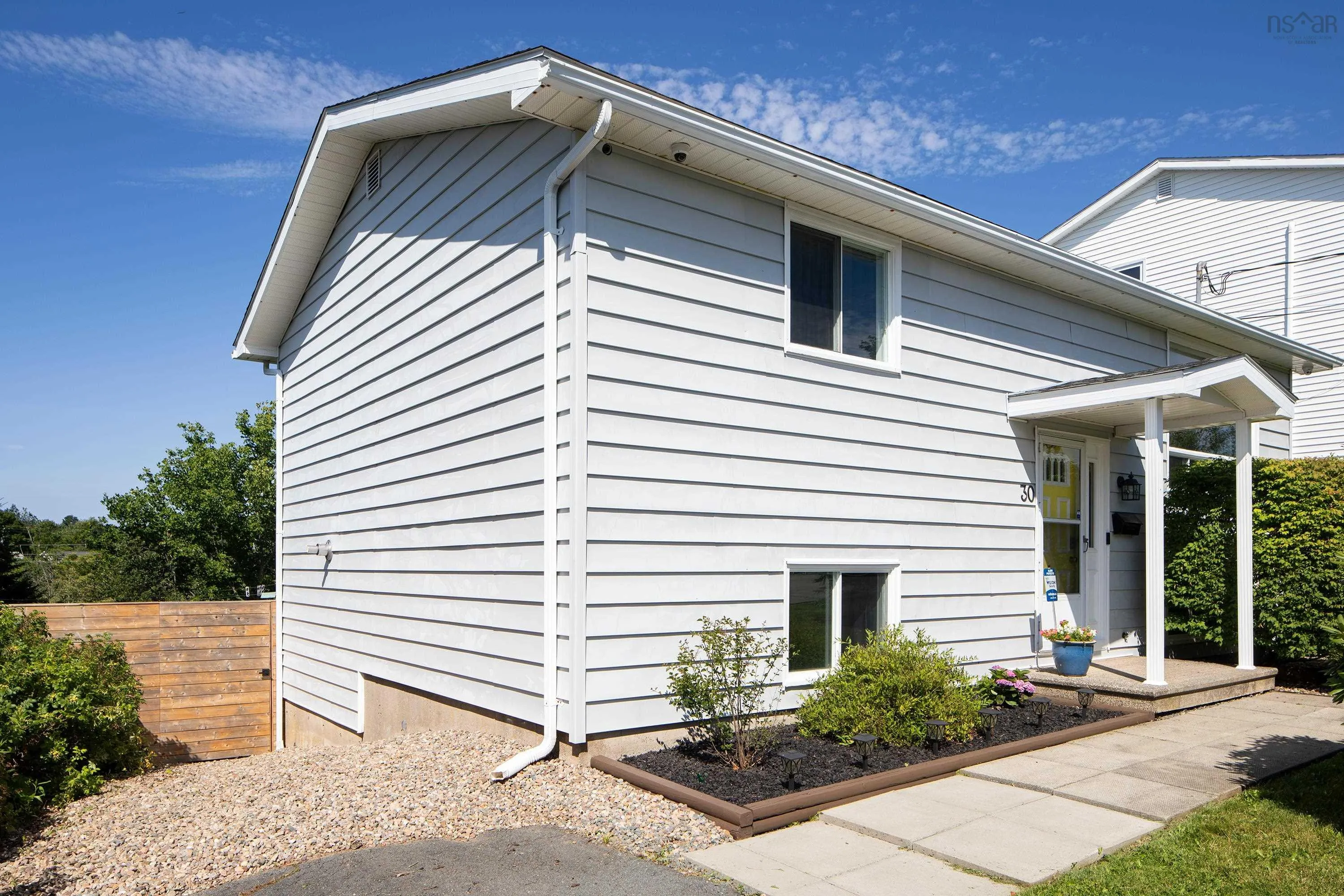 30 Inglewood, Cole Harbour, NS B2W 5W2, 3 Bedrooms Bedrooms, ,2 BathroomsBathrooms,Residential,For Sale,Inglewood,202520780