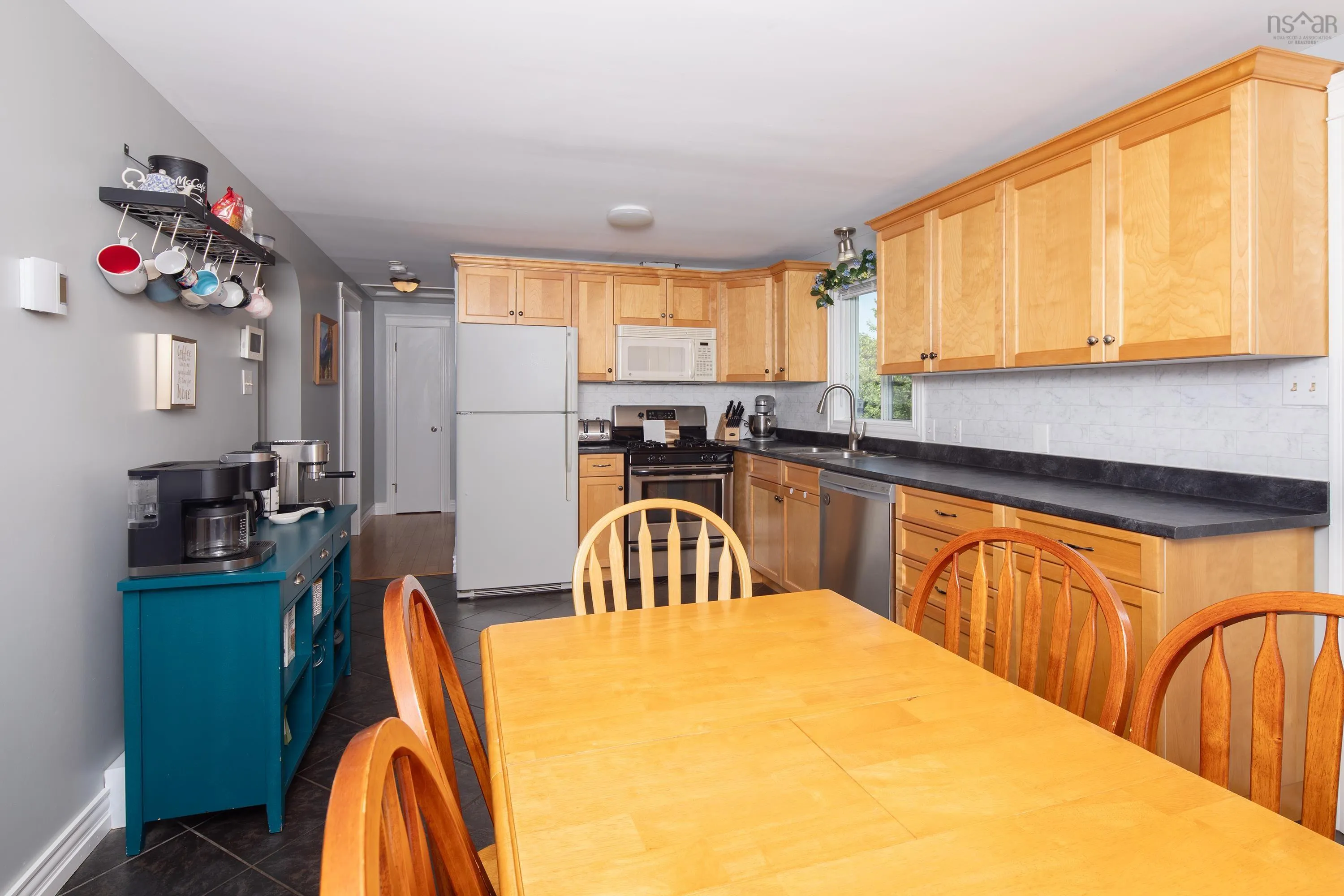 30 Inglewood, Cole Harbour, NS B2W 5W2, 3 Bedrooms Bedrooms, ,2 BathroomsBathrooms,Residential,For Sale,Inglewood,202520780