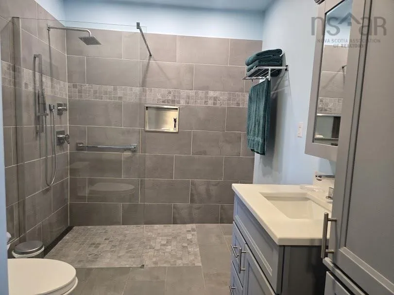 821 6 Highway, Marshville Ns B0k 1n0, 5 Bedrooms Bedrooms, ,2 BathroomsBathrooms,Residential,For Sale,6,202508332