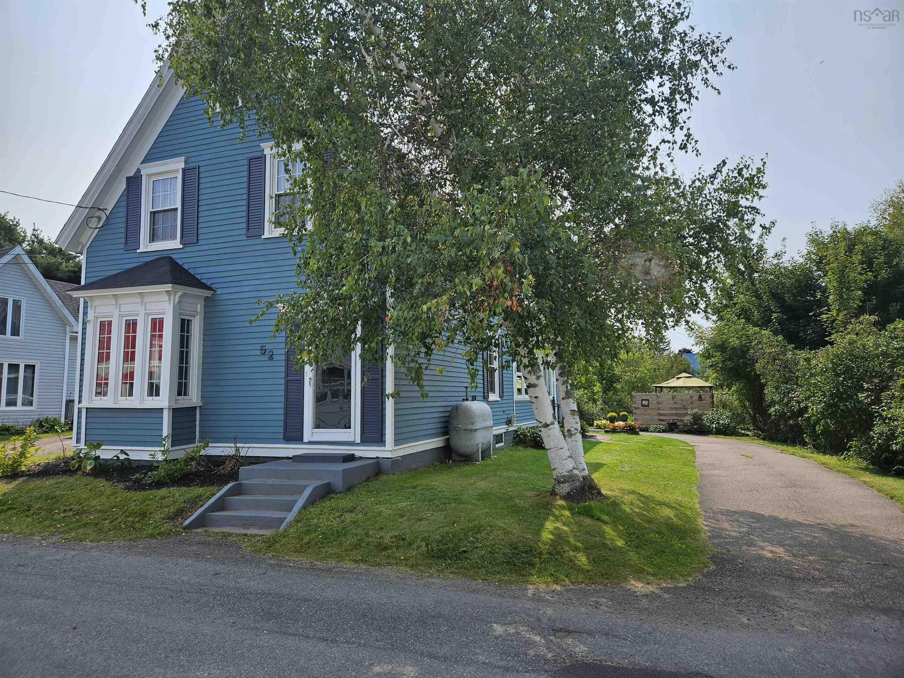 52 Ellis Street, Oxford, NS B0M 1P0, 5 Bedrooms Bedrooms, ,3 BathroomsBathrooms,Residential,For Sale,Ellis,202524892