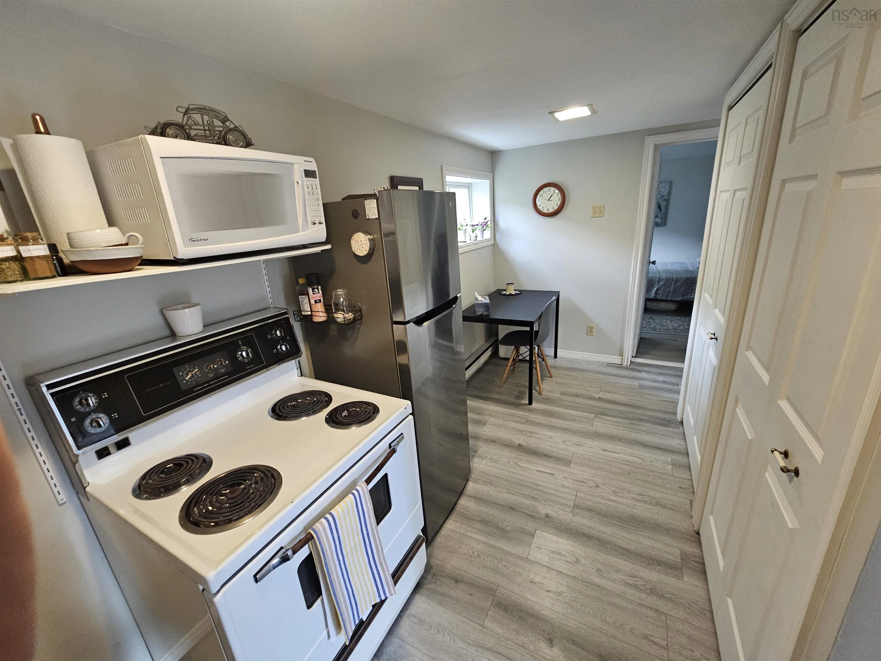 52 Ellis Street, Oxford, NS B0M 1P0, 5 Bedrooms Bedrooms, ,3 BathroomsBathrooms,Residential,For Sale,Ellis,202524892