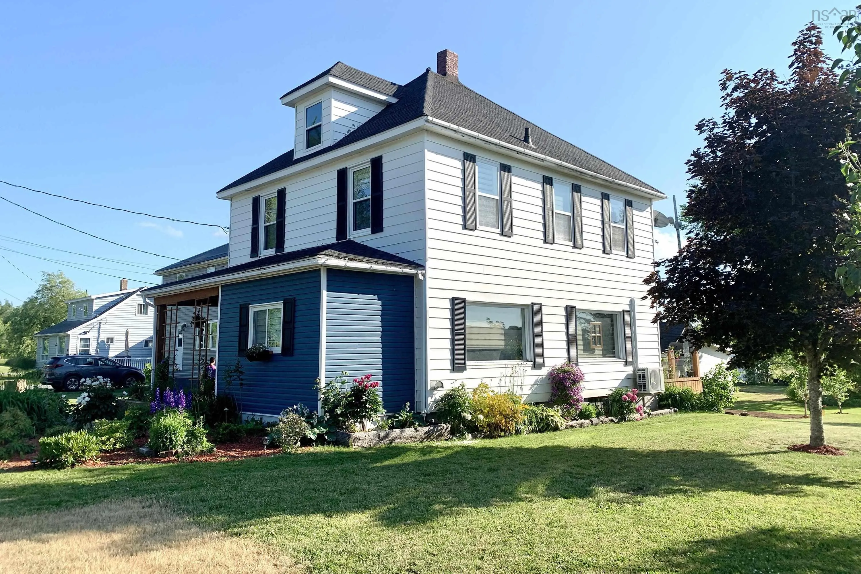 37 Morris Street, Springhill, NS B0M 1X0, 4 Bedrooms Bedrooms, ,2 BathroomsBathrooms,Residential,For Sale,Morris,202517017