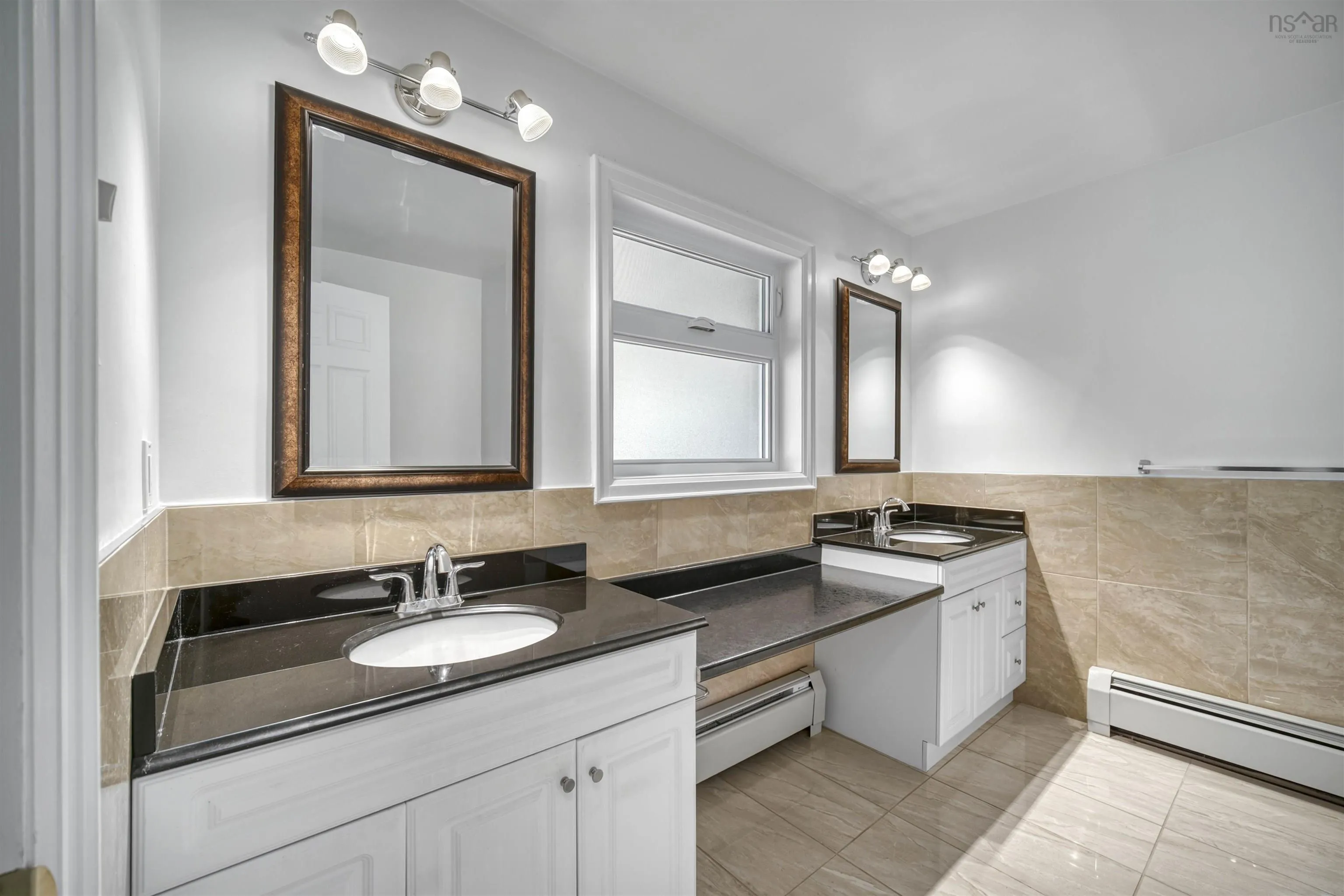 1007 Waverley Road, Dartmouth, NS B2R 1W7, 3 Bedrooms Bedrooms, ,3 BathroomsBathrooms,Residential,For Sale,Waverley,202519064
