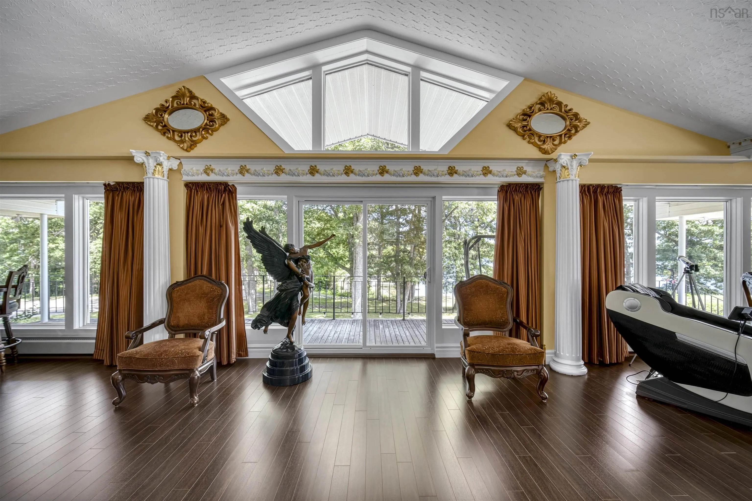 1007 Waverley Road, Dartmouth, NS B2R 1W7, 3 Bedrooms Bedrooms, ,3 BathroomsBathrooms,Residential,For Sale,Waverley,202519064